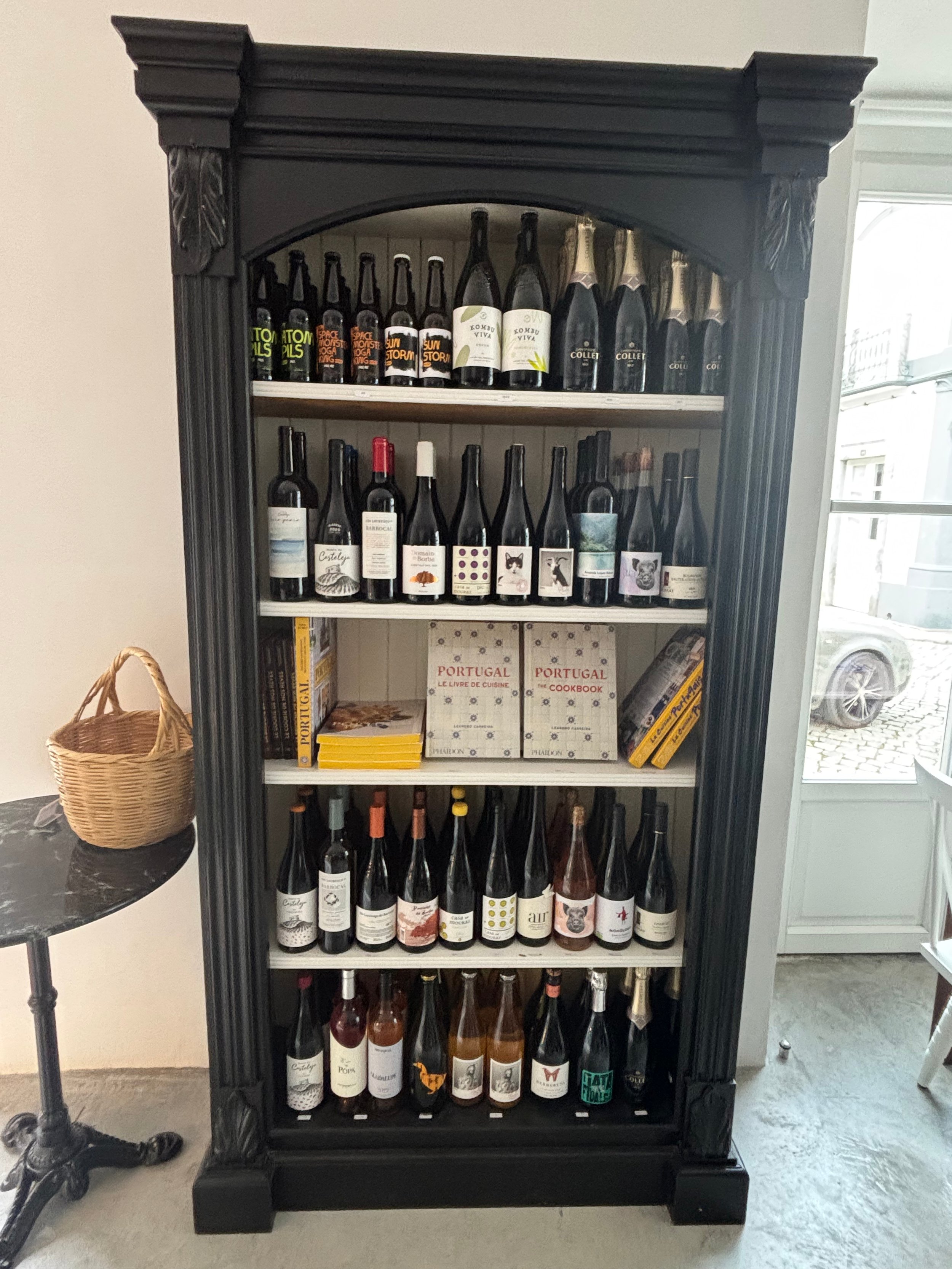 olhao casa amor wine.jpg