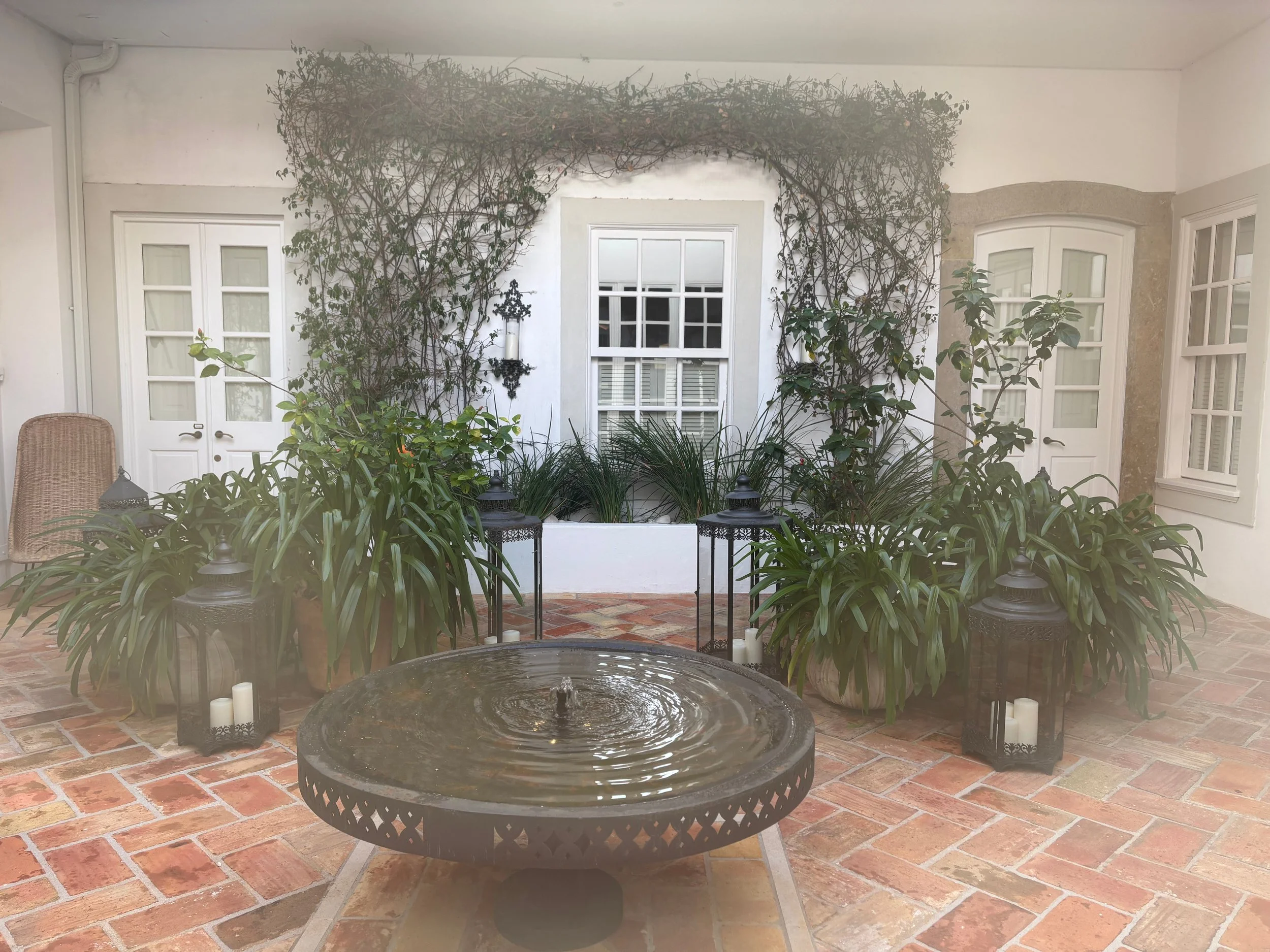 olhao casa courtyard.jpg