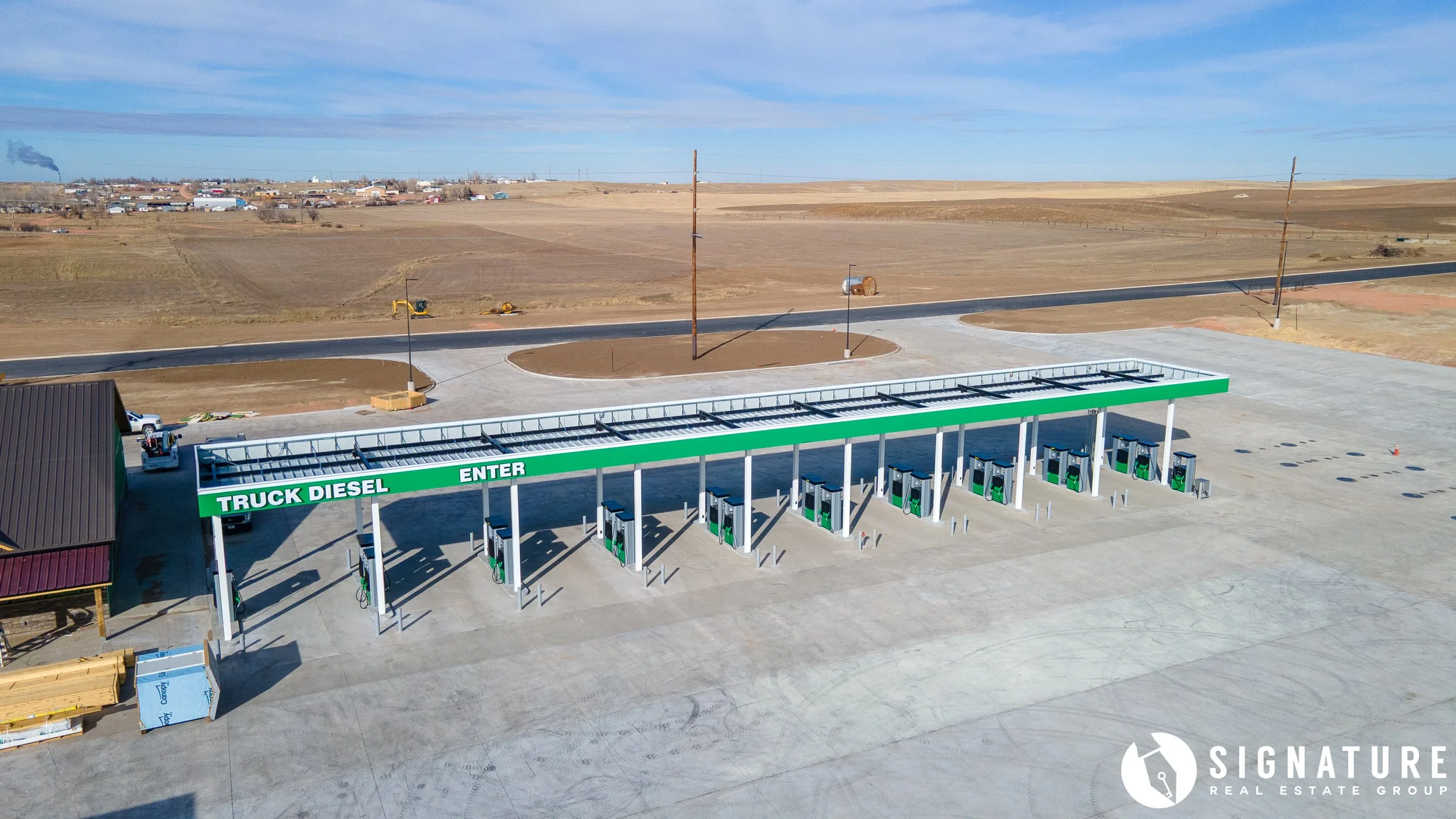 2026_02_18_TravelCenter (12 of 18).jpg