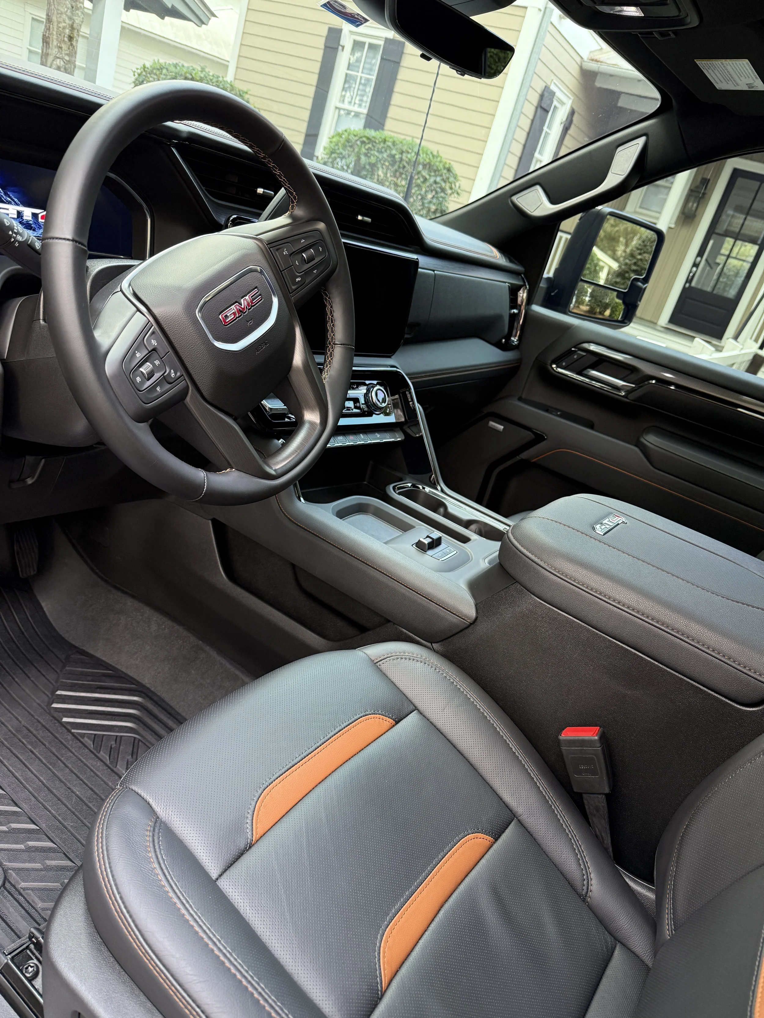 GMC 2500 AT4 Interior