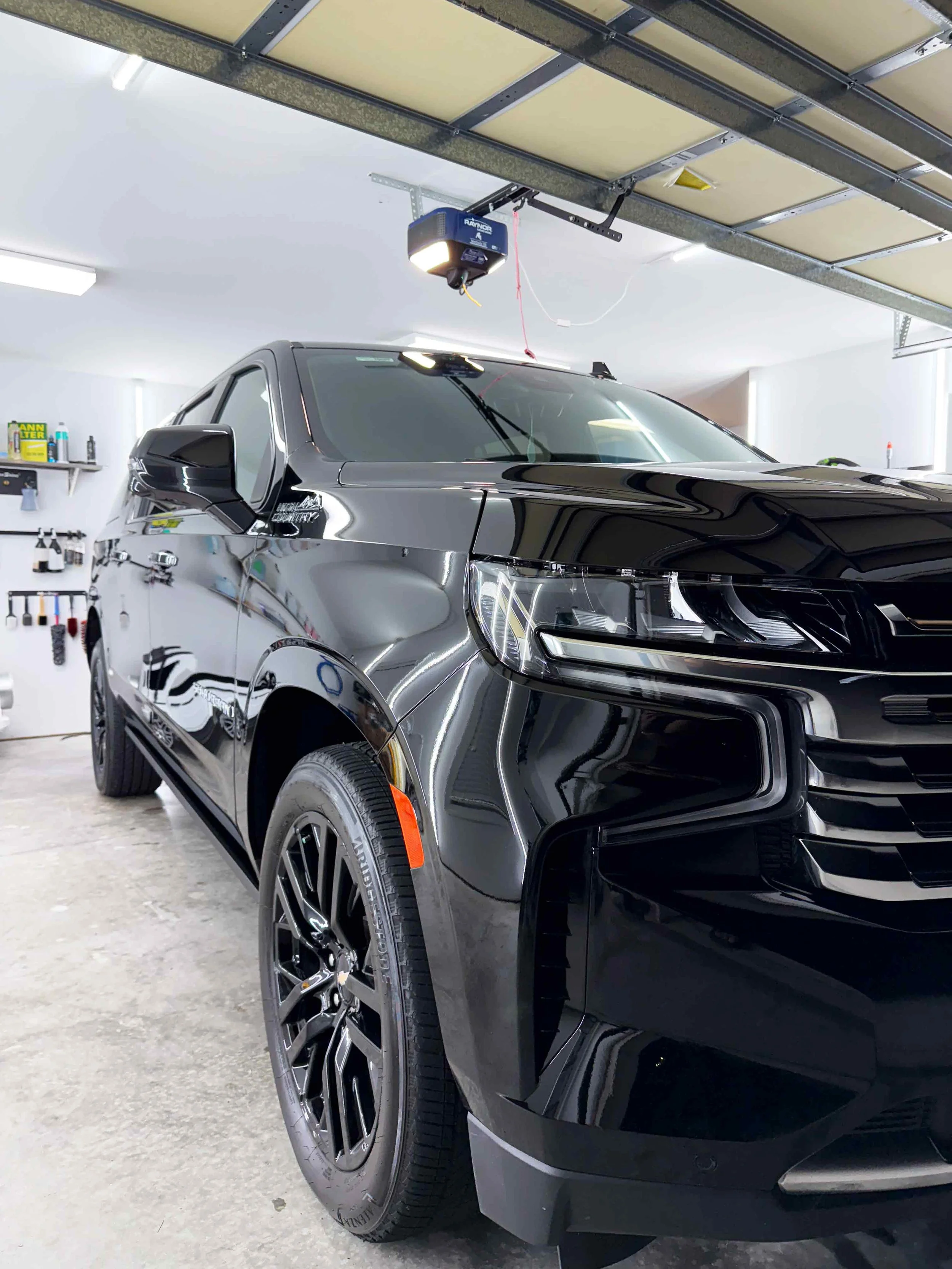 Chevy Suburban Ceramic Coating-1.jpg