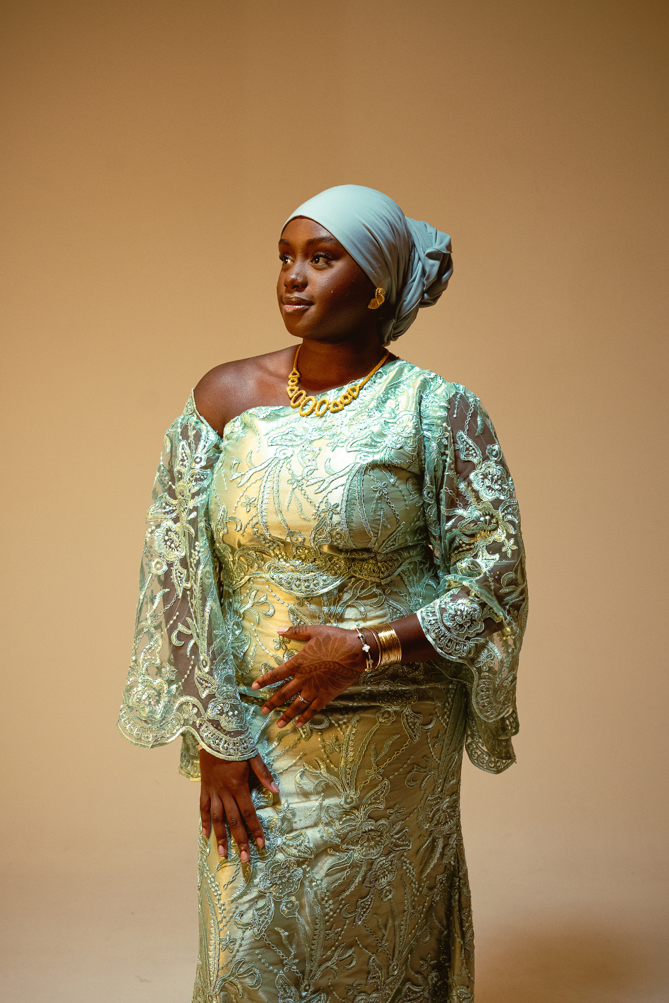 Robe Brodée 3.png