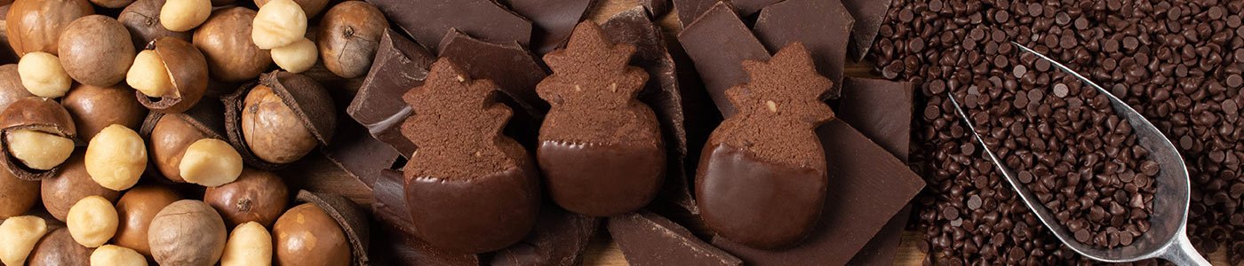 Dark-Triple-Chocolate-Macadamia-2021-desktopV2.jpg