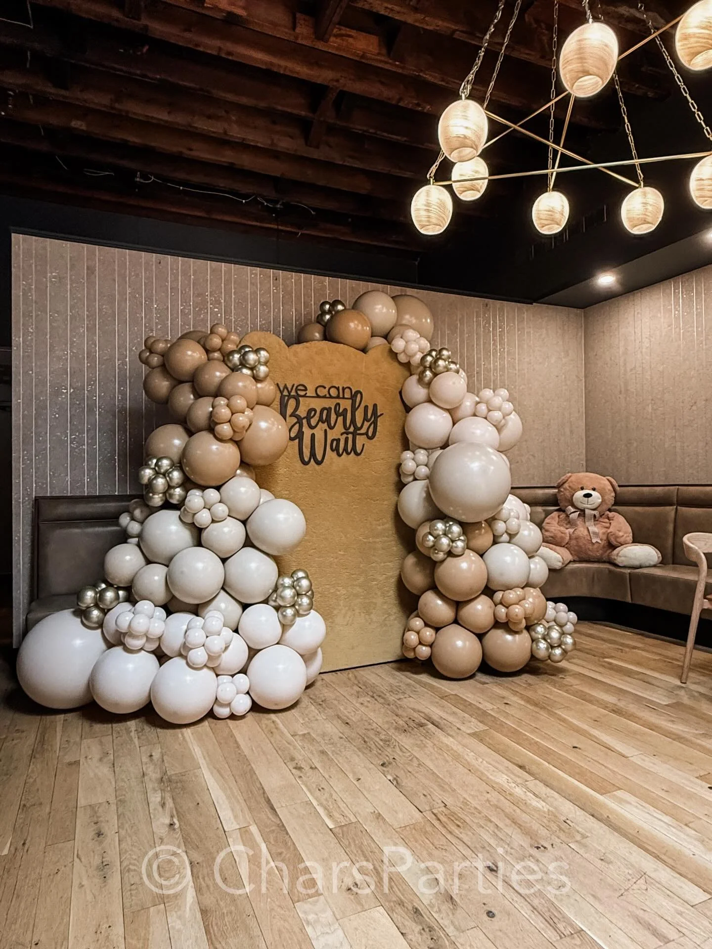 A very special celebration brought us to New Jersey a couple weeks ago 🧸Congratulations @ginanic_ 
Thank you for trusting us with your big day, I feel so honored to be a part of it! 
We can Bearly wait for the arrival of your little one!! 
.
.
Desig