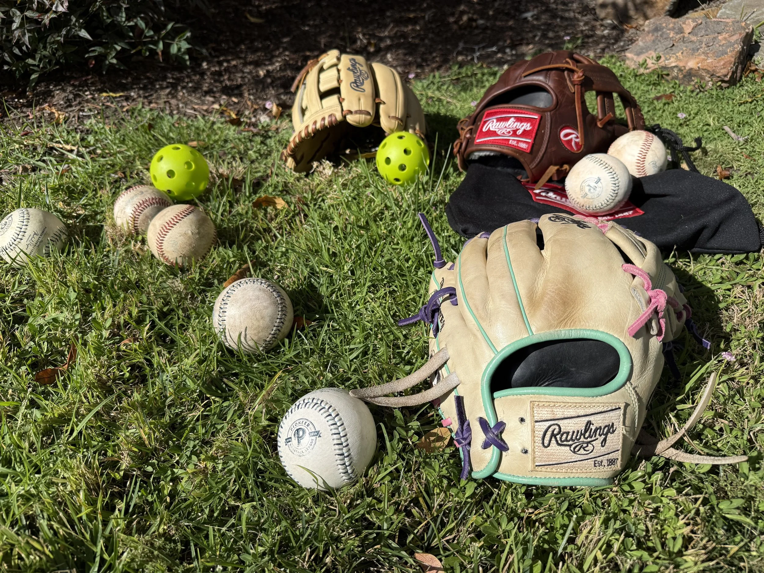 Glove of the Series: @Modesto Roadsters—Ready When It Counts