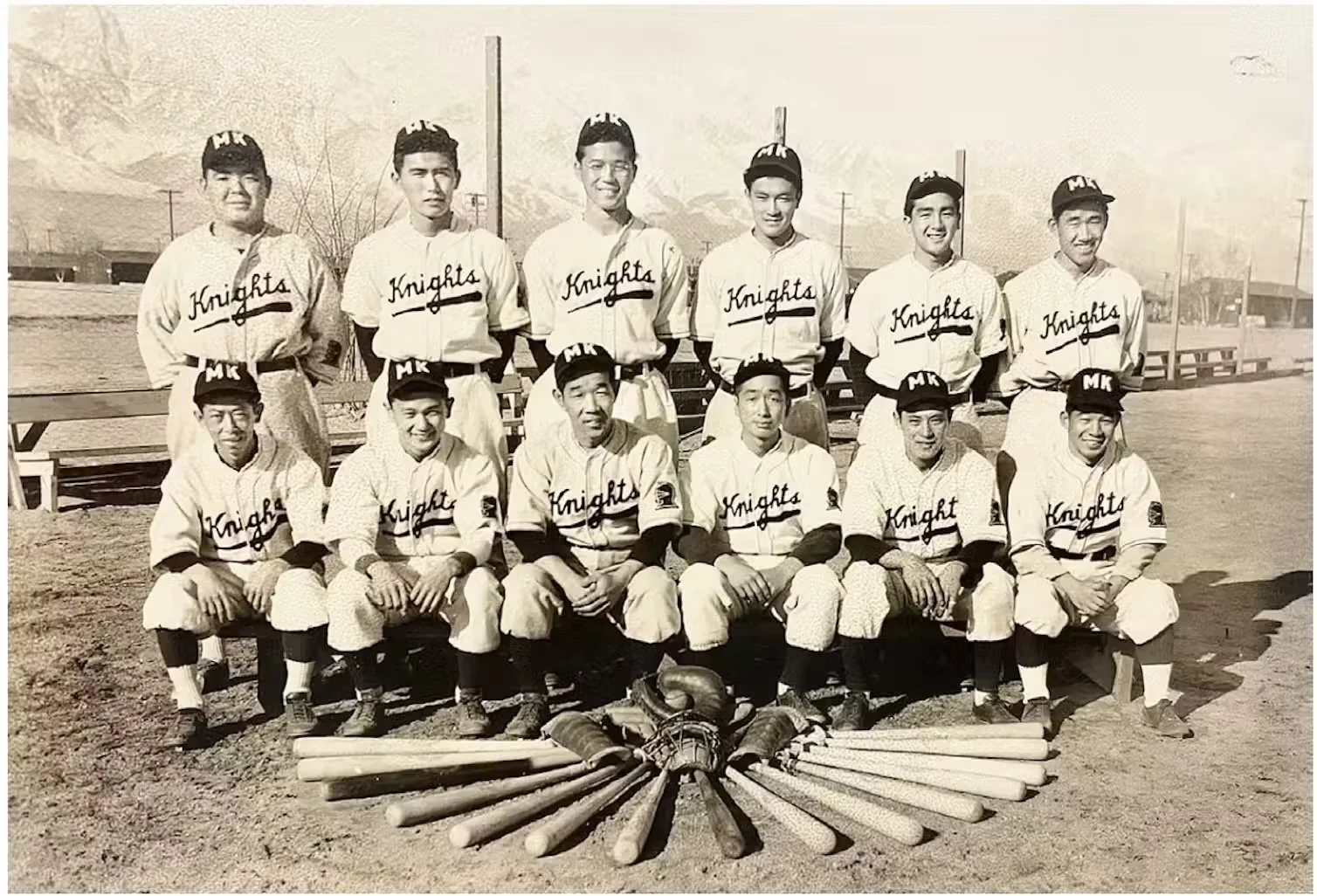 Team phot of the Manzanknights