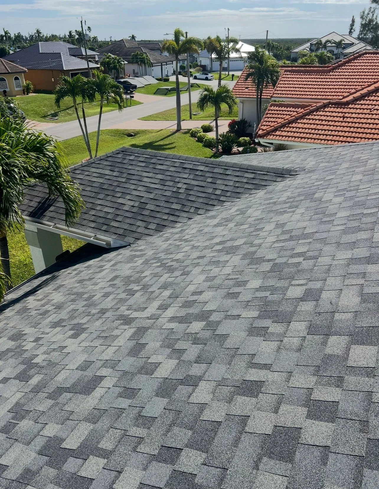 Melbourne home with new architectural asphalt shingle roof installed by professional roofing team