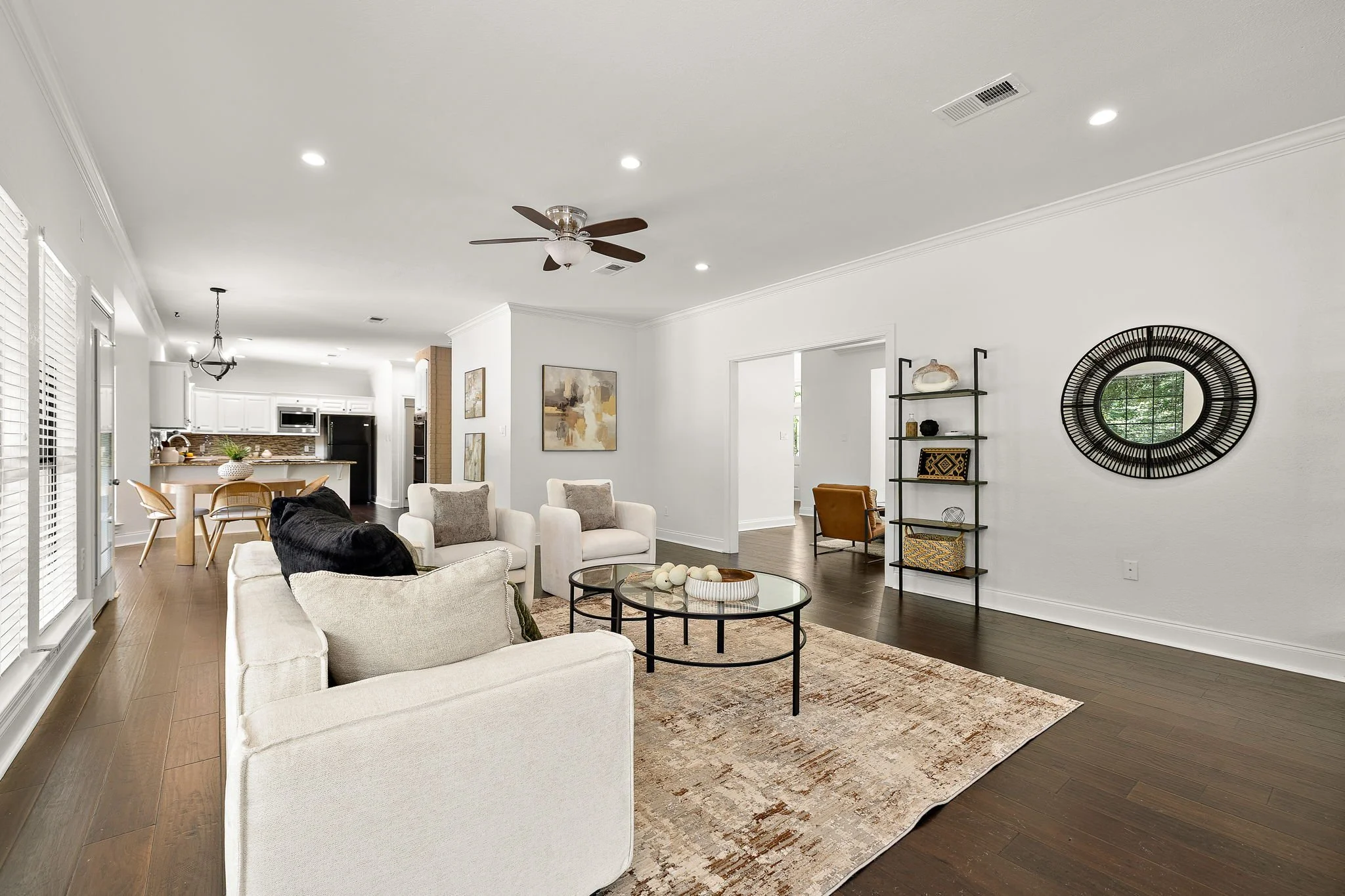 11-web-or-mls-10 Oak View KCP 060826 - 128.jpg