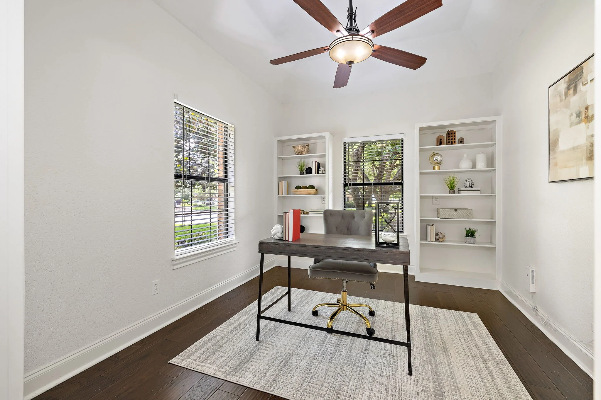 16-web-or-mls-10 Oak View KCP 060826 - 92.jpg