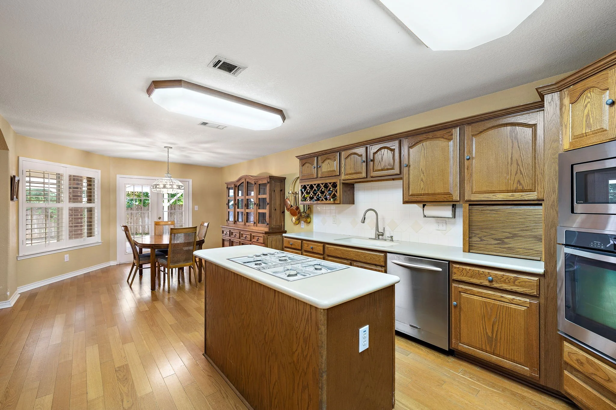 16-web-or-mls-15 Meadow Run KCP 041626 - 150.jpg