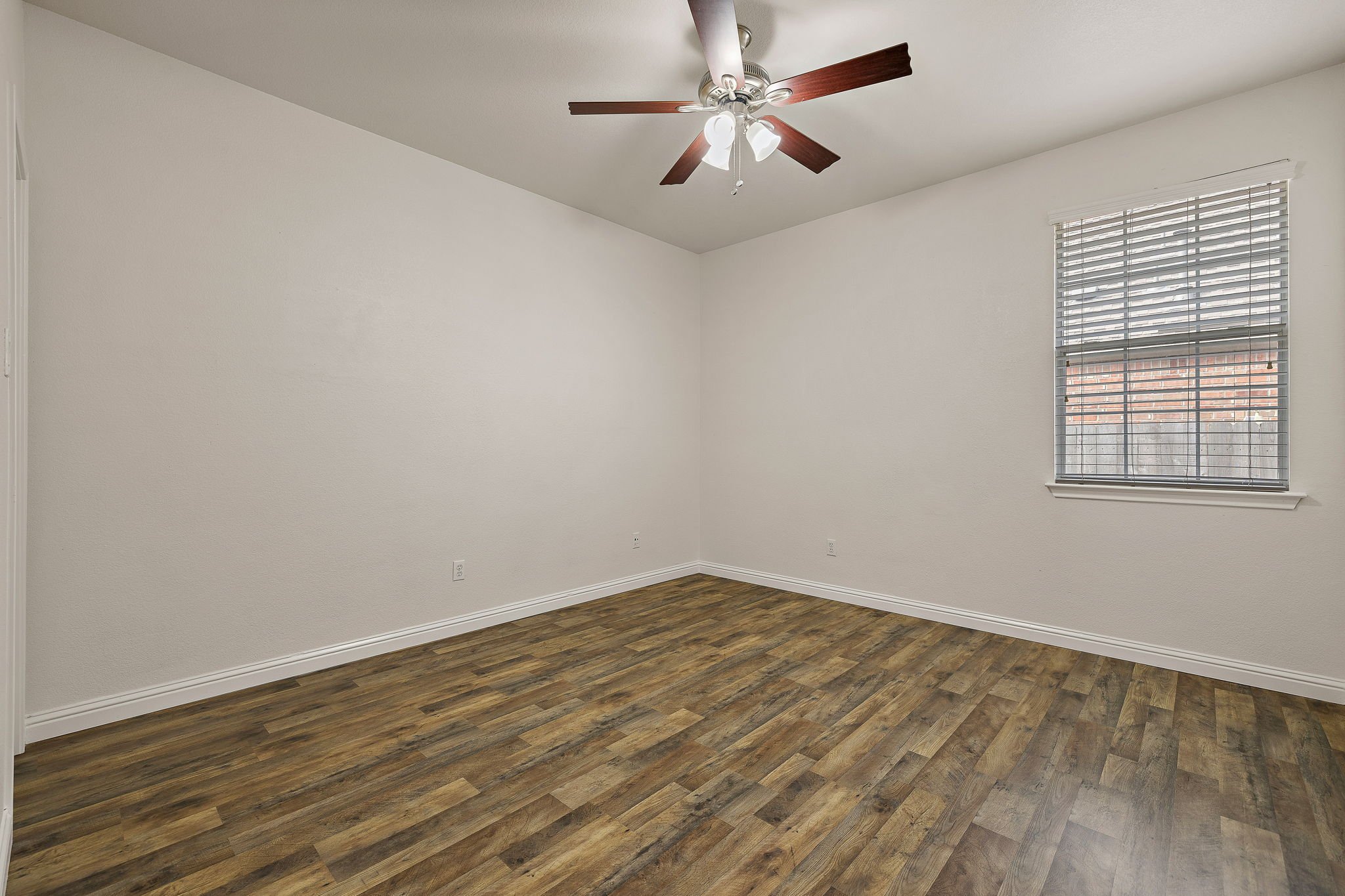 24-web-or-mls-1115 Canyon Maple Rd KCP 060326 - 32.jpg