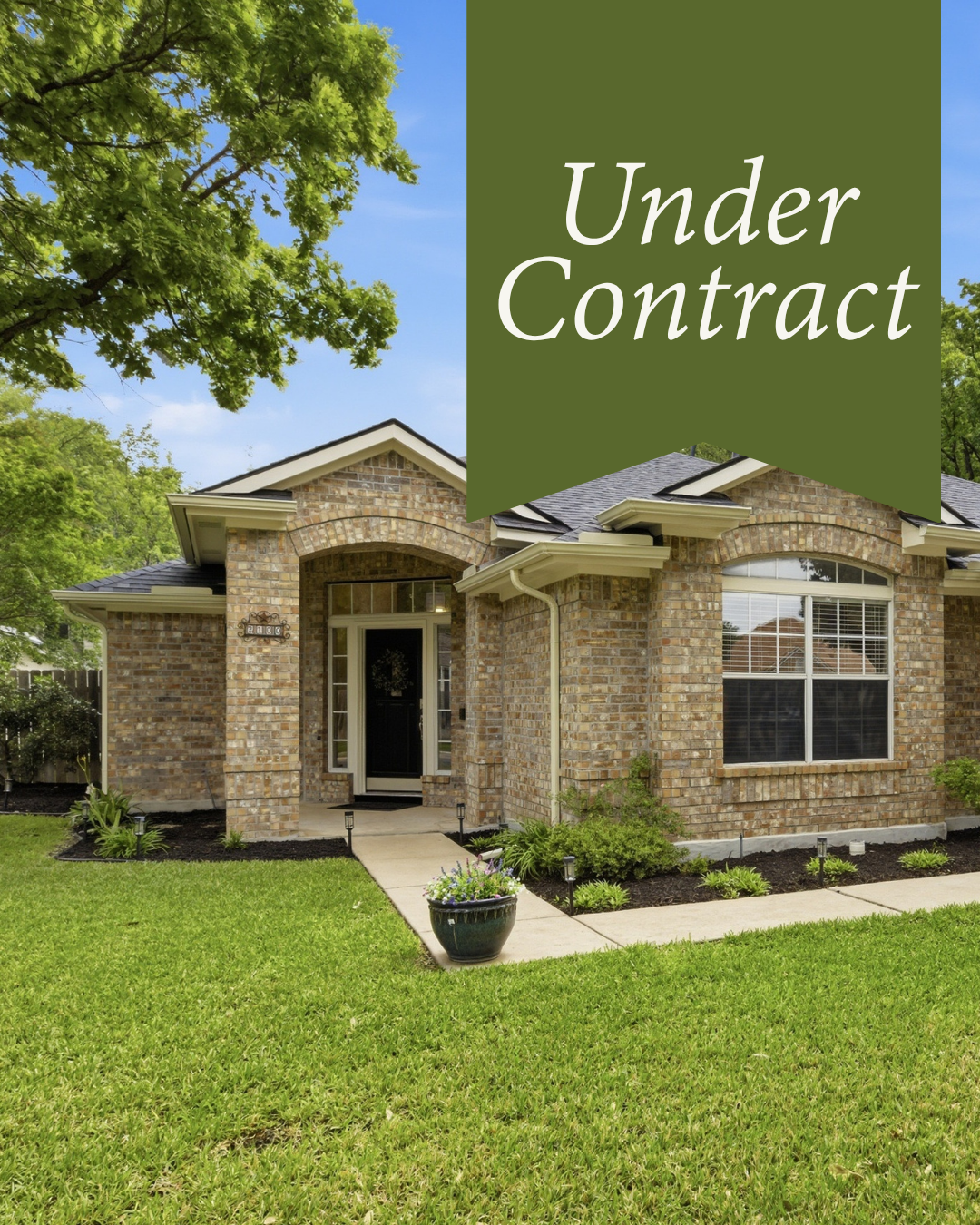 2100 RED OAK CIR.