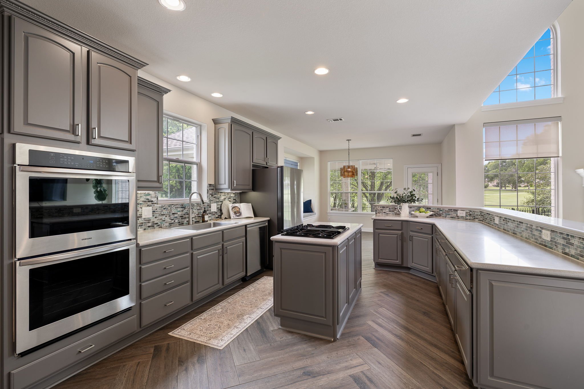 14-web-or-mls-2263 Hamlet Cir KCP 061926 - 198.jpg