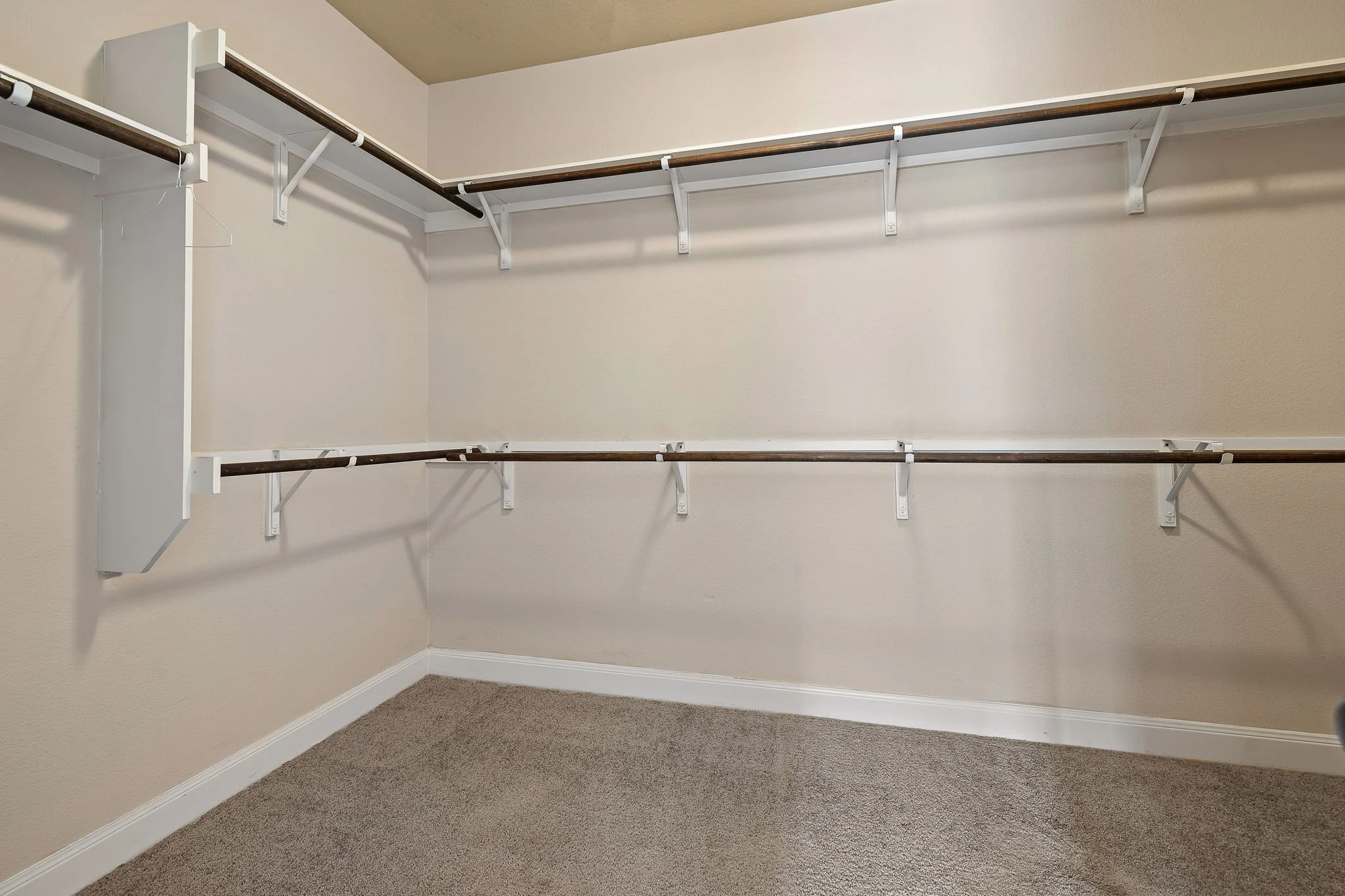 23-web-or-mls-4226 Pebblestone Trail KCP 021226 - 131.jpg