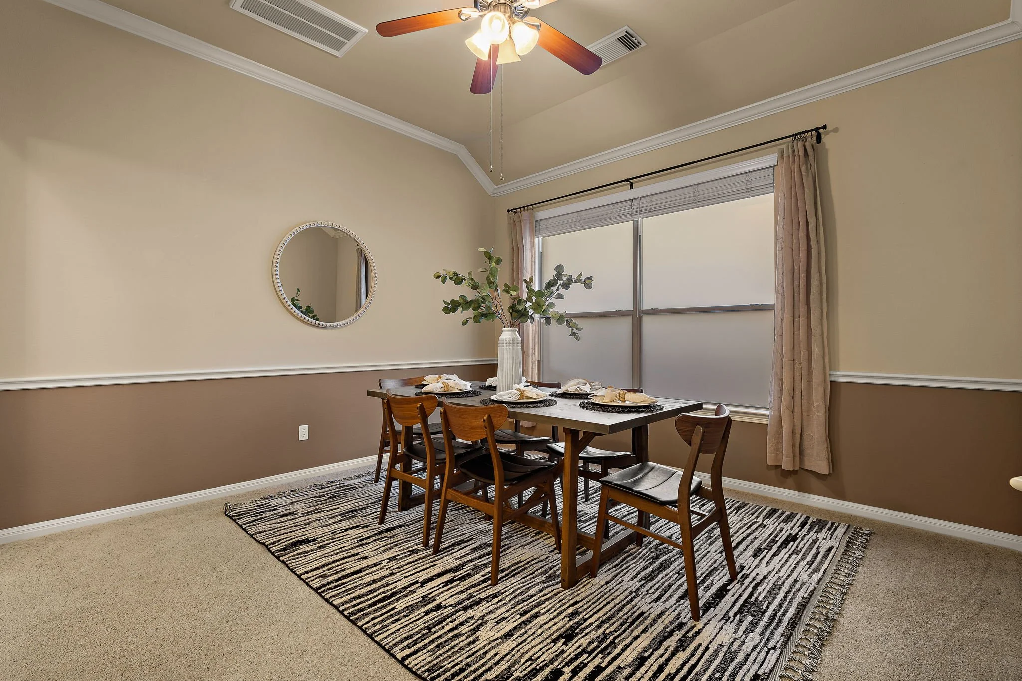 8-web-or-mls-3948 Sapphire Loop KCP 011426 - 10.jpg