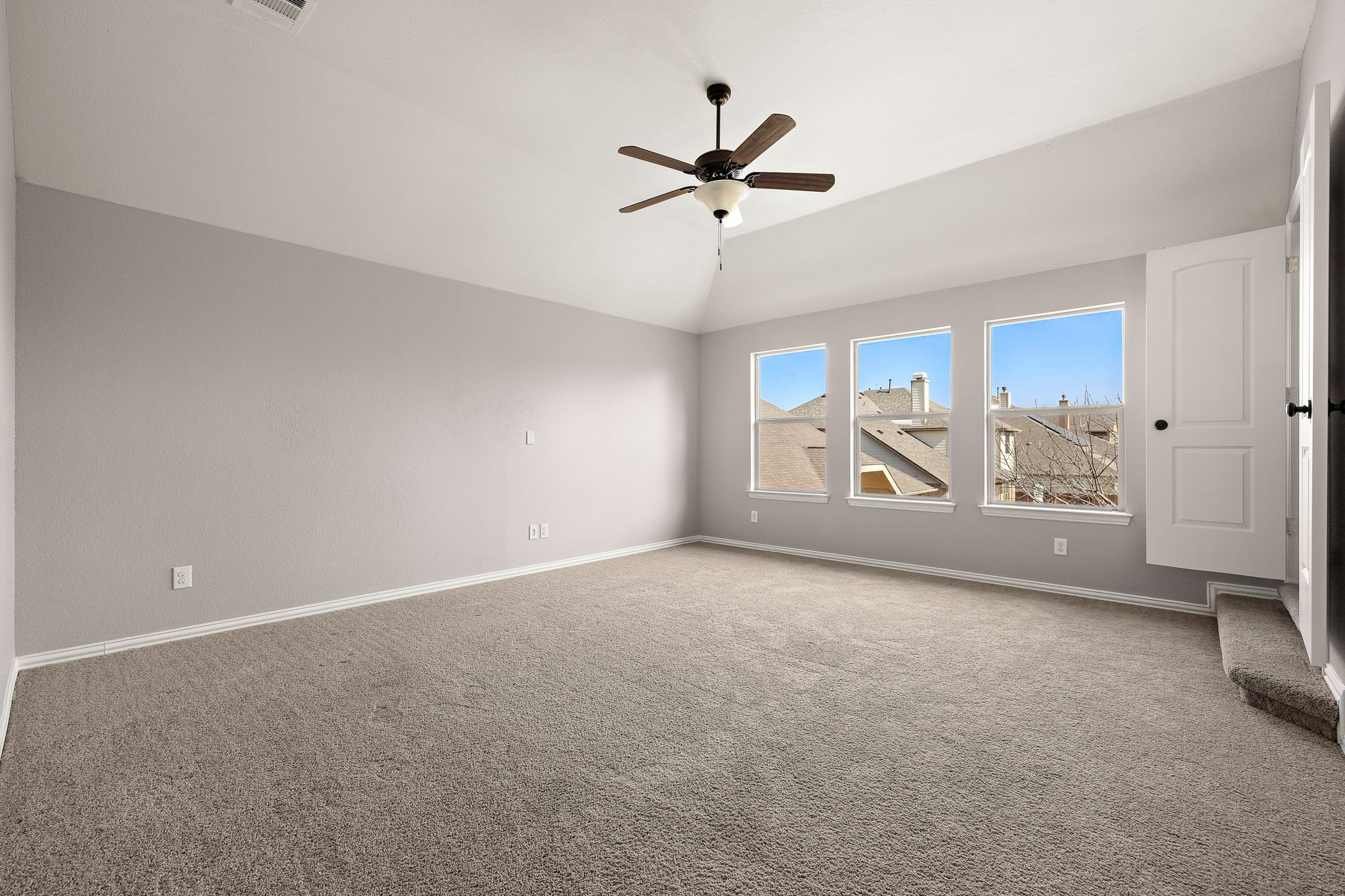 34-web-or-mls-4226 Pebblestone Trail KCP 021226 - 46.jpg