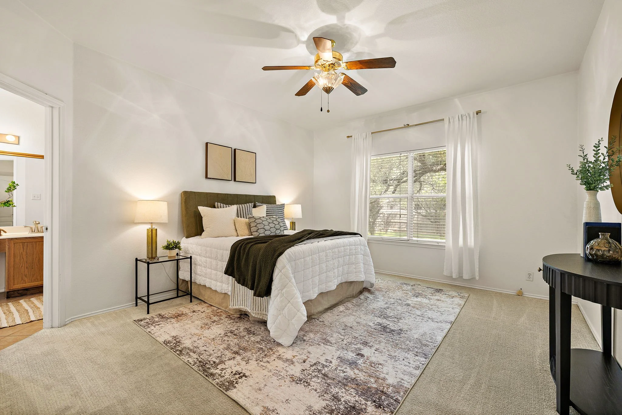 16-web-or-mls-1701 Warwick Way KCP 062526 - 56.jpg