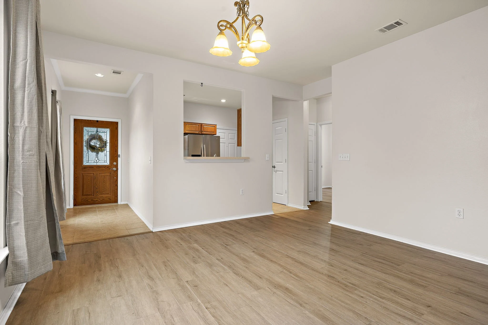 4-web-or-mls-108 Farm Hill Dr KCP 050126 - 101.jpg