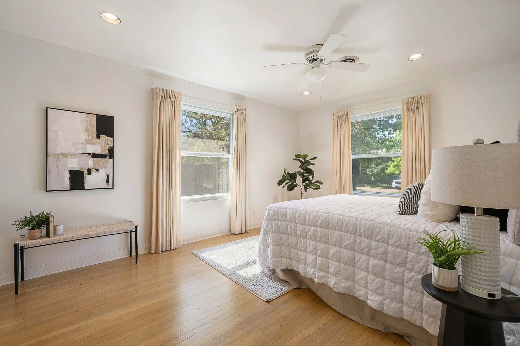 24-web-or-mls-1614 Preston Ave KCP 040626 - 3.jpg