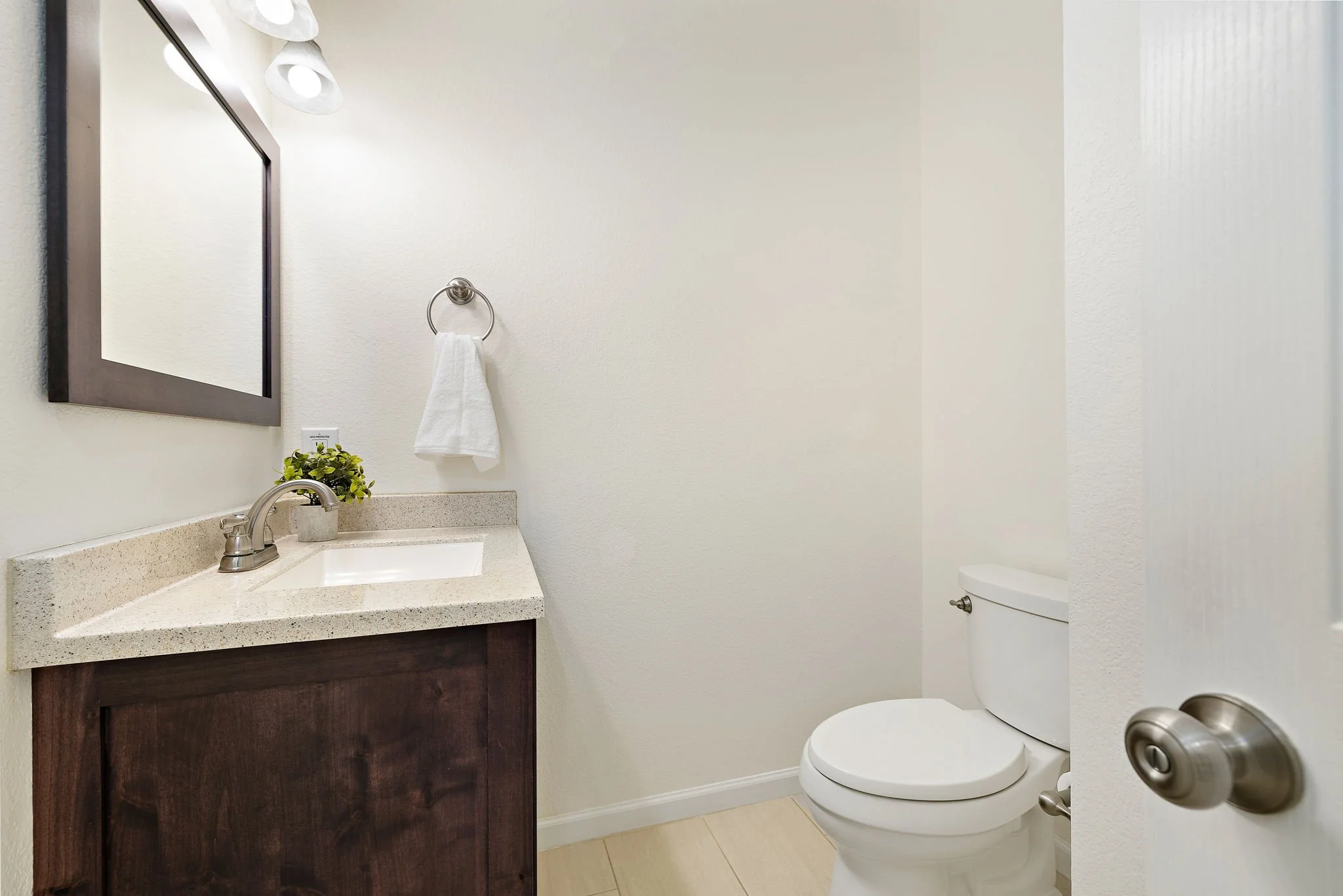 25-web-or-mls-2201 Kerr Trail KCP 032526 - 17.jpg