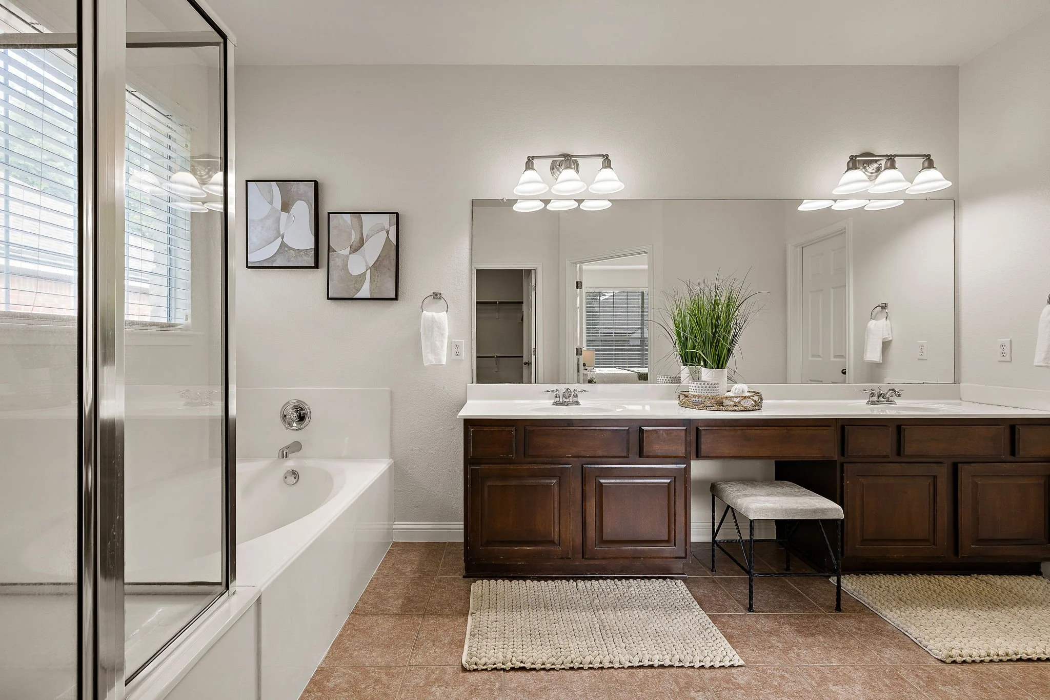 20-web-or-mls-1115 Canyon Maple Rd KCP 060326 - 61.jpg