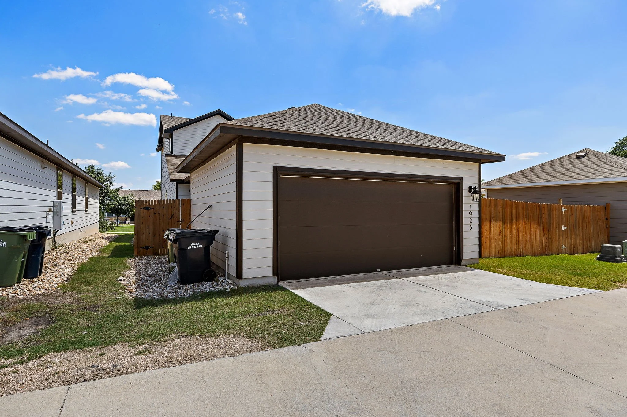 37-web-or-mls-1923 Pecan Island Dr KCP 051226 - 202.jpg