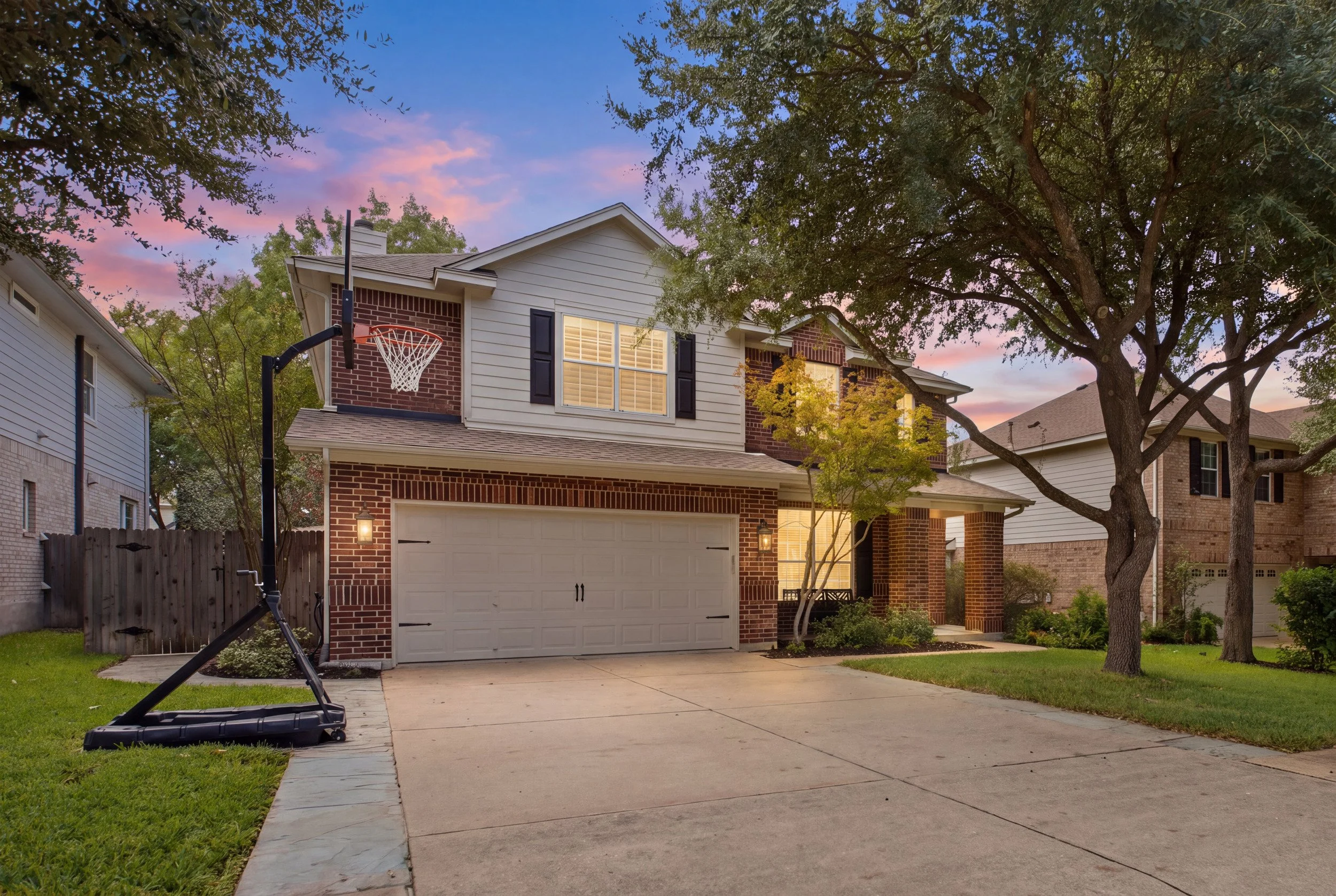 1_ 1611 sienna dr twilight.jpg