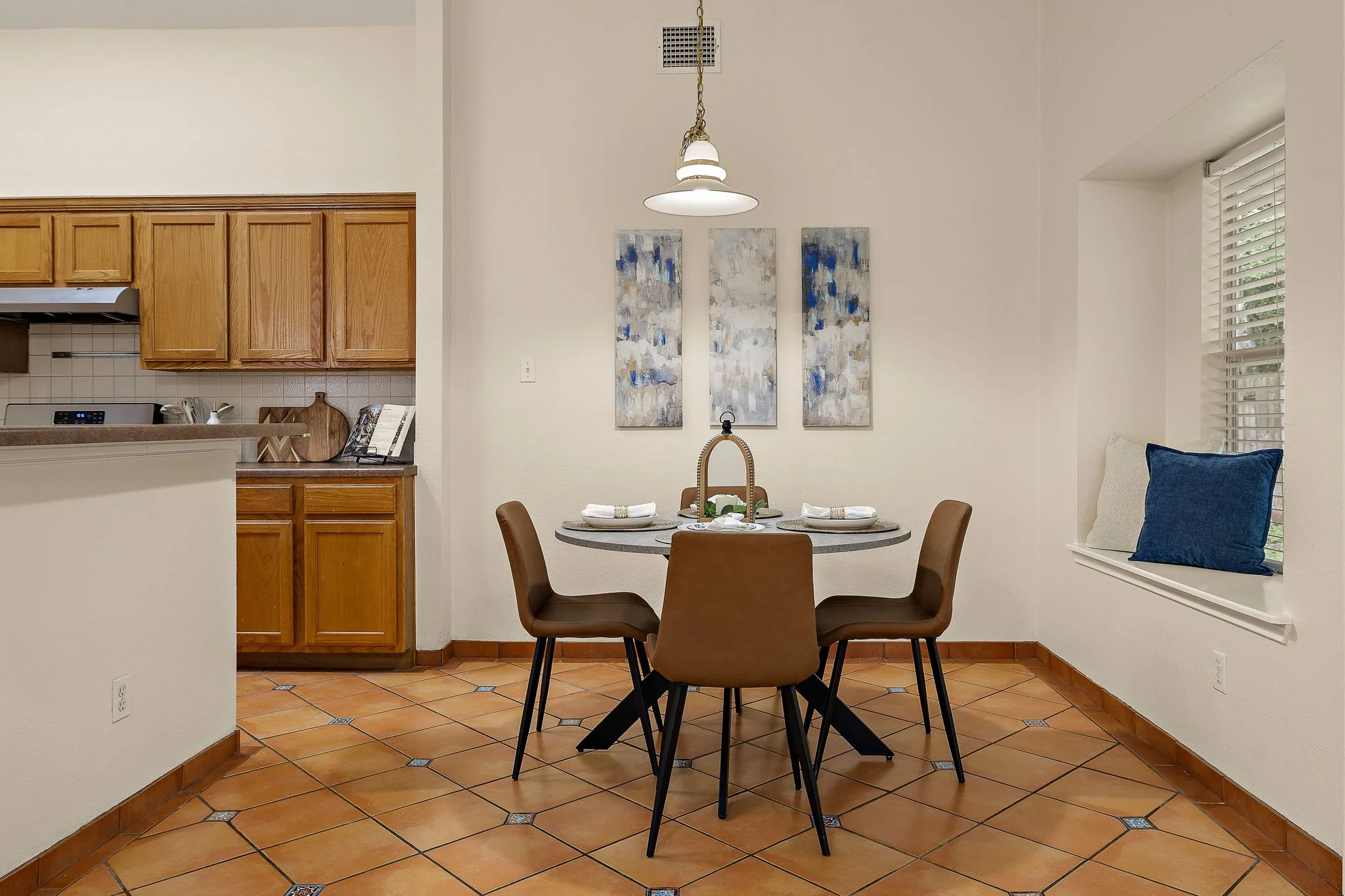14-web-or-mls-17600 Limpia Creek Dr KCP 052726 - 109.jpg