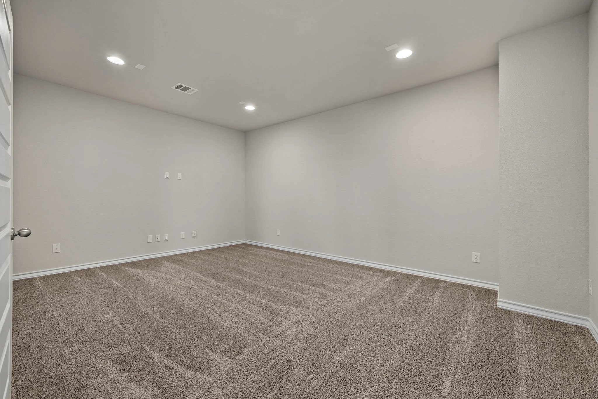27-web-or-mls-6564 Cetone Terrace KCP 091625 - 4.jpg