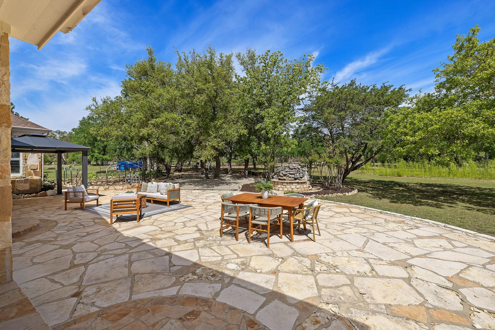 35-web-or-mls-100 Palomino Cove KCP 040726 - 174.jpg