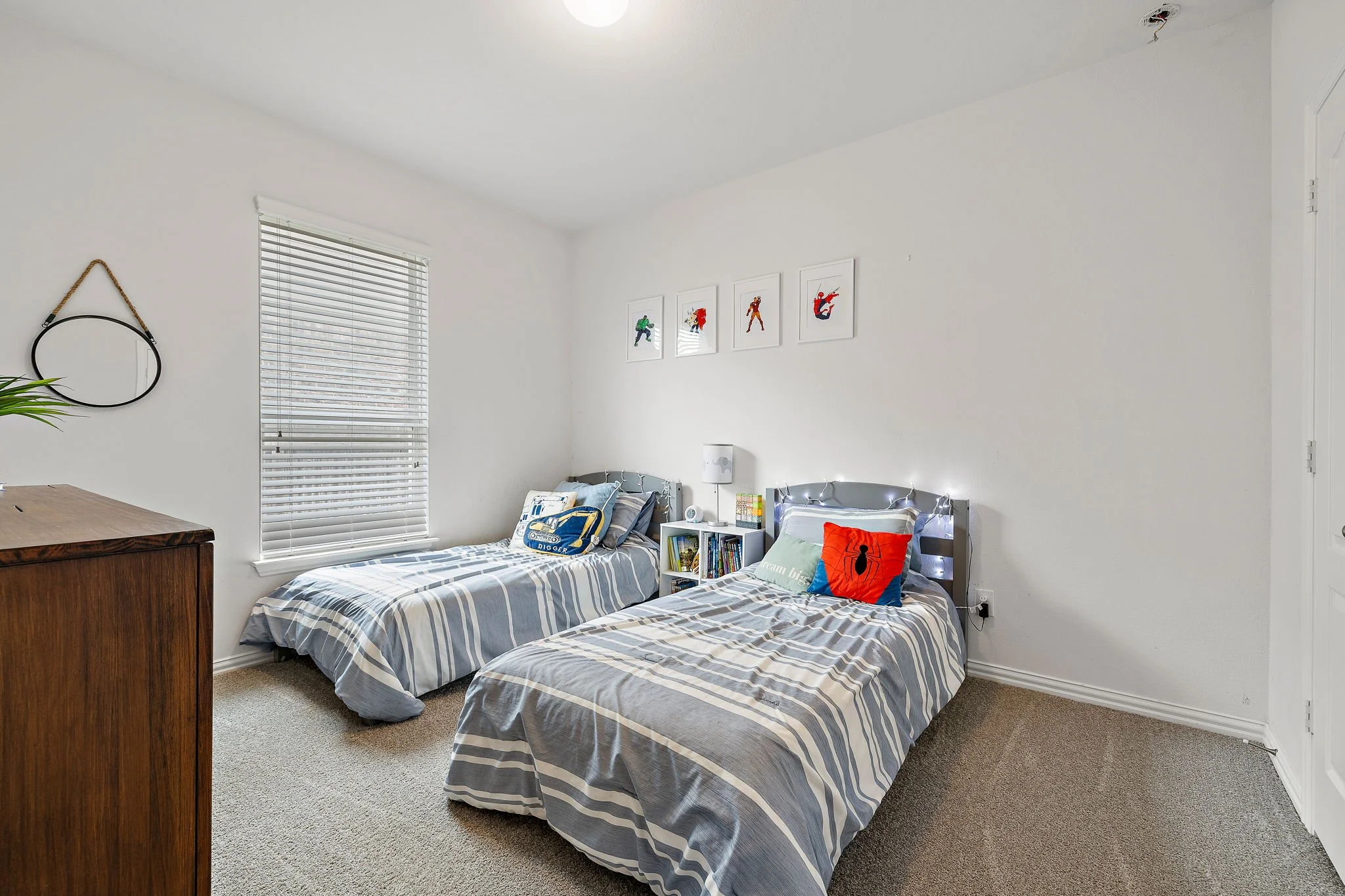 2-web-or-mls-5863 Parma St KCP 050826 - 11.jpg