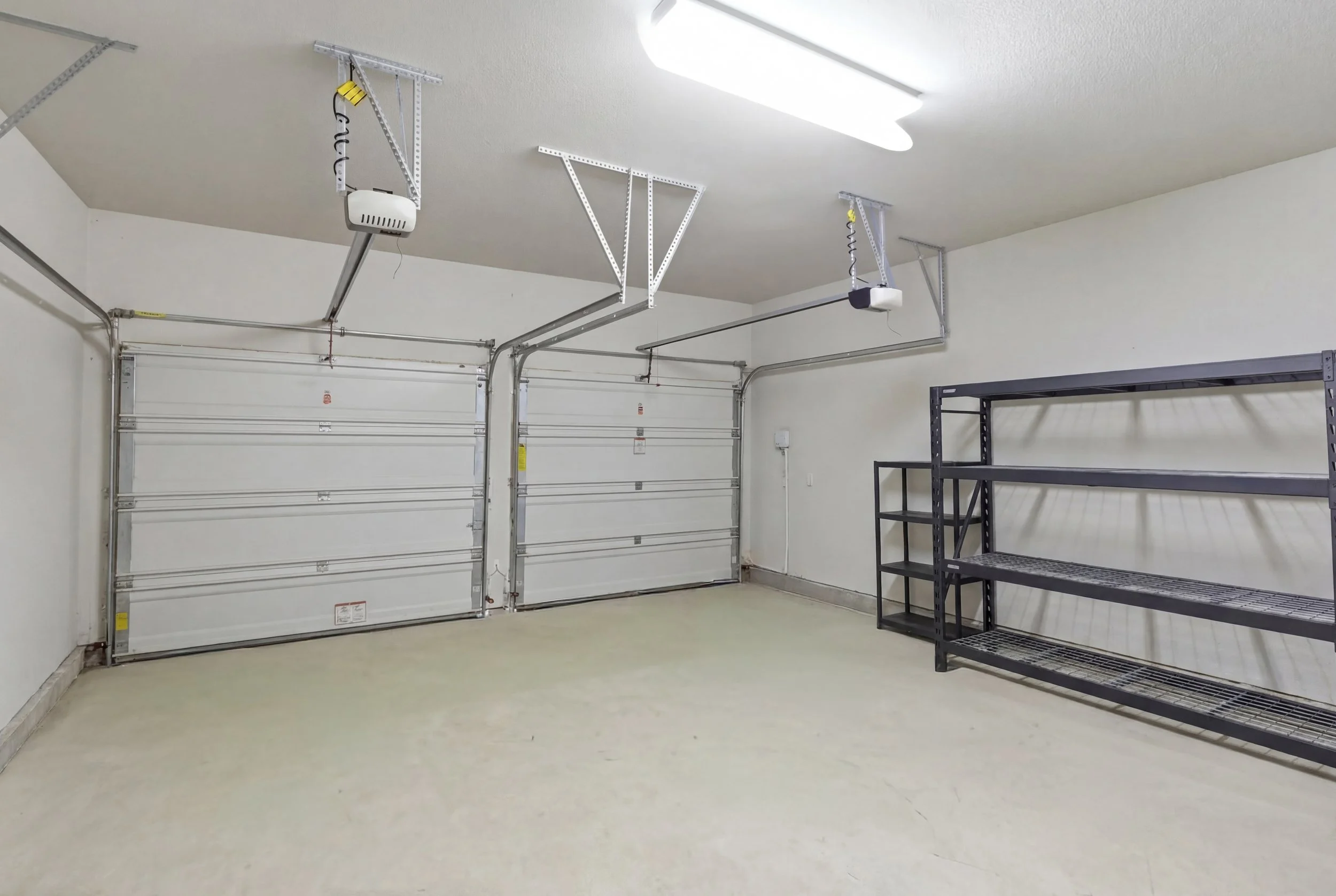 2 Car Garage Georgetown, TX Home