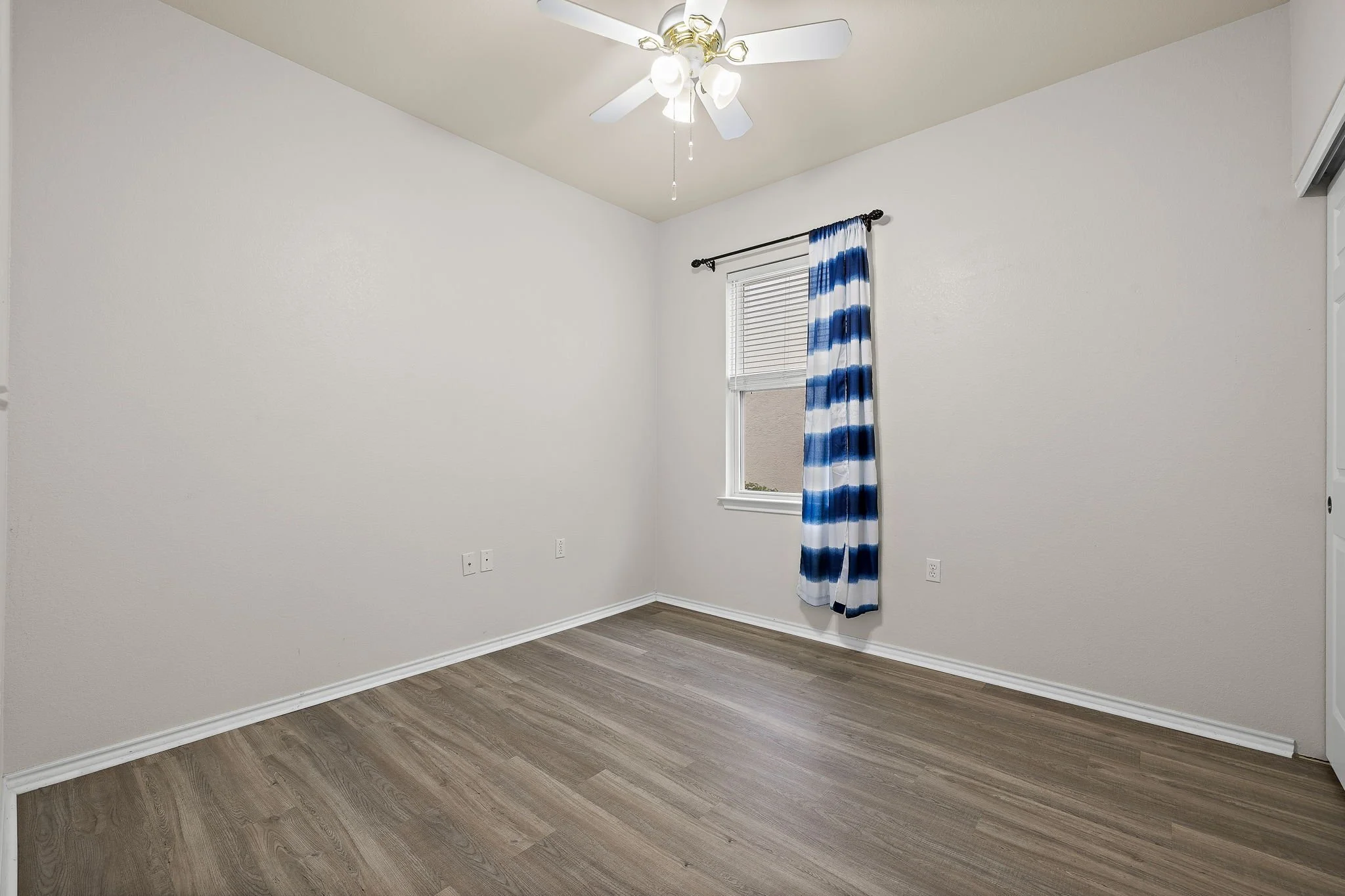 19-web-or-mls-108 Farm Hill Dr KCP 050126 - 29.jpg