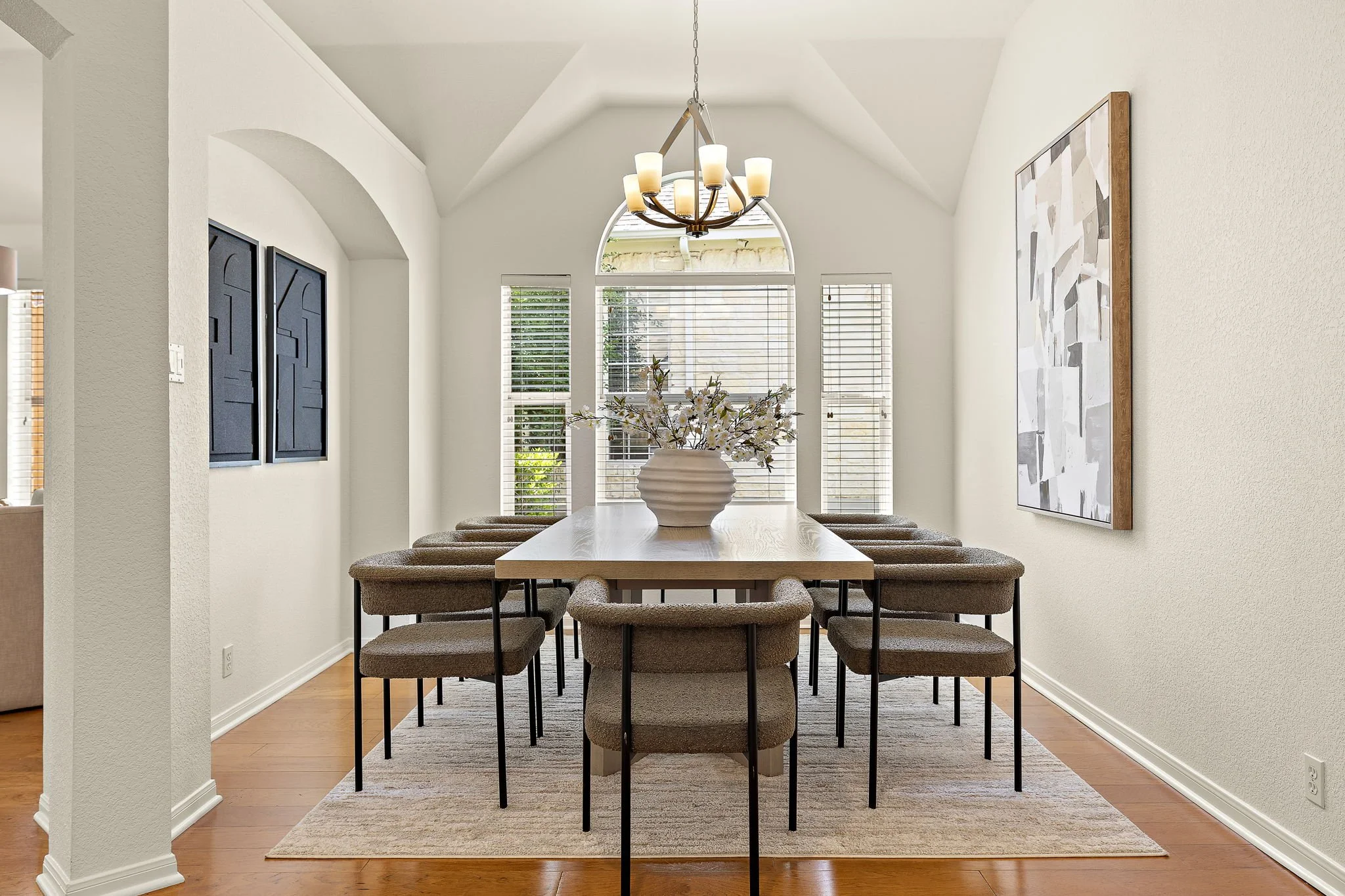 18-web-or-mls-4011 Sable Oaks Dr KCP 070926 - 32.jpg