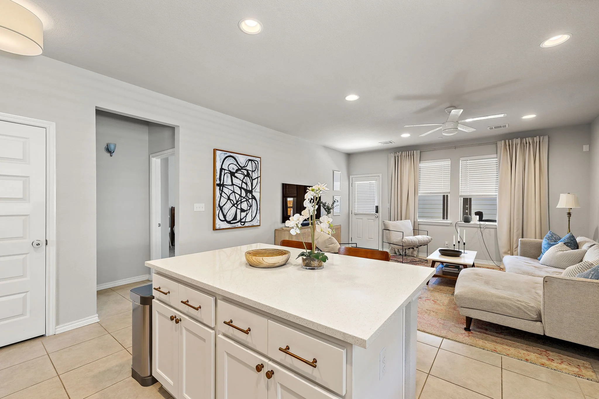 17-web-or-mls-1923 Pecan Island Dr KCP 051226 - 151.jpg