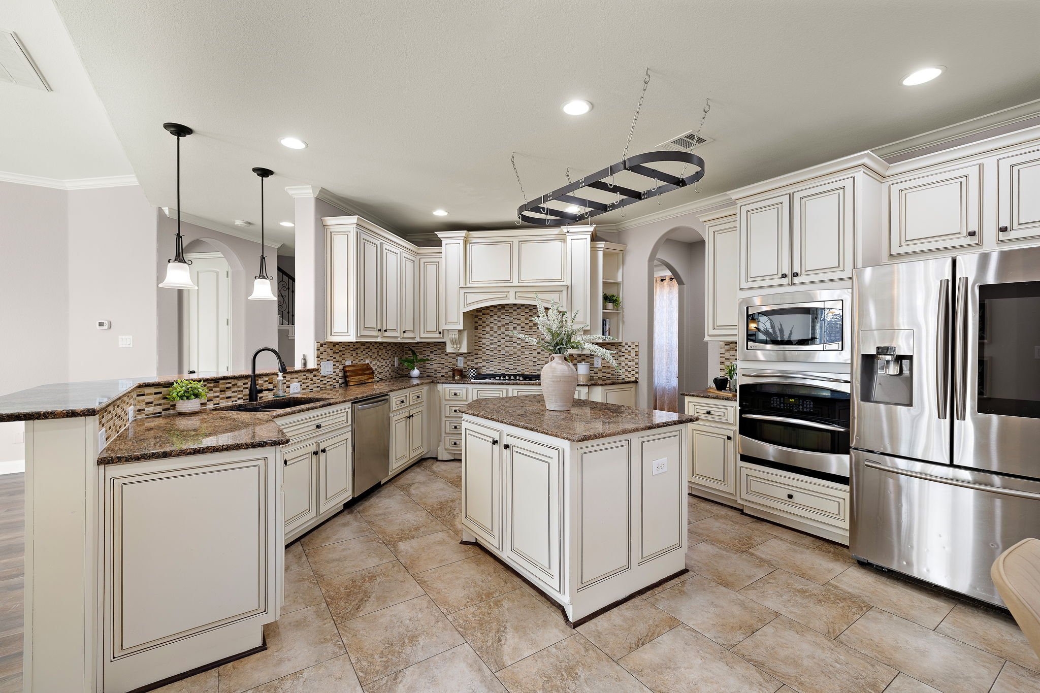 14-web-or-mls-4226 Pebblestone Trail KCP 021226 - 169.jpg