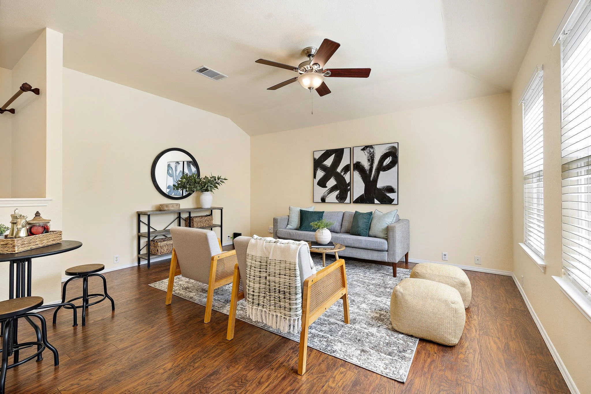 15-web-or-mls-2201 Kerr Trail KCP 032526 - 1.jpg