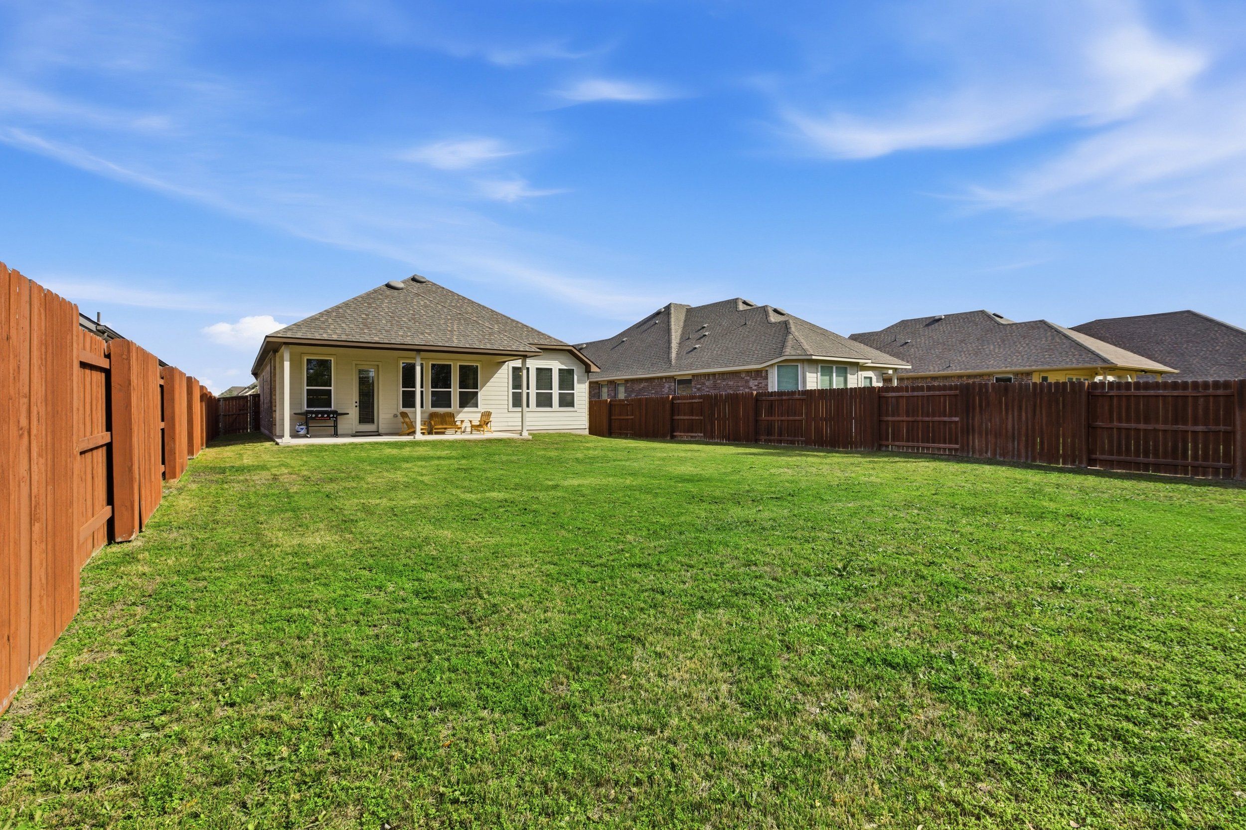 Large Backyard, porch, backed to trees | Georgetown, TX 