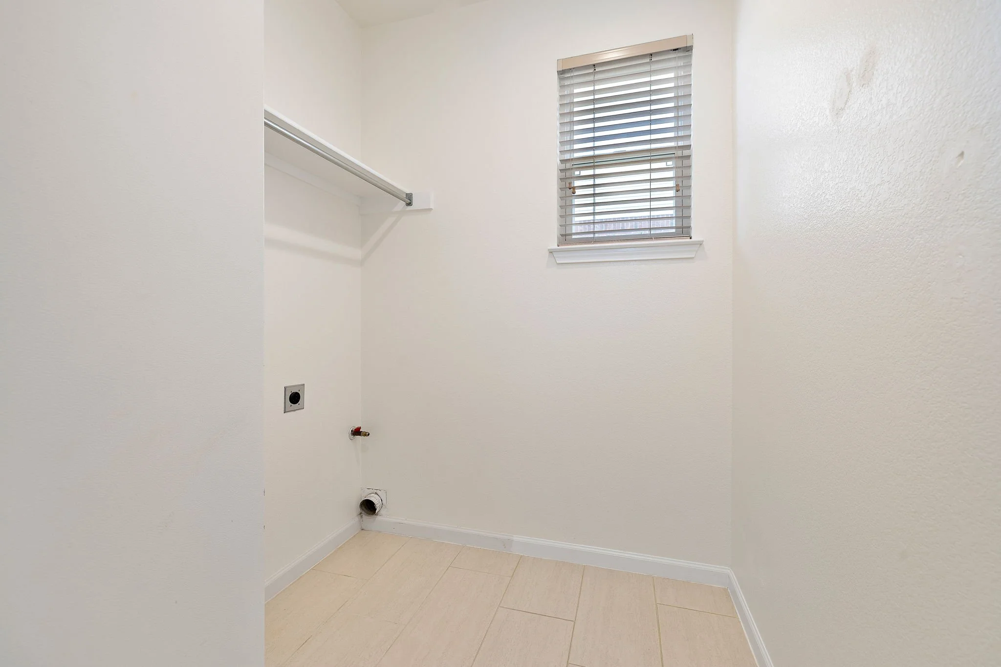 26-web-or-mls-2201 Kerr Trail KCP 032526 - 18.jpg