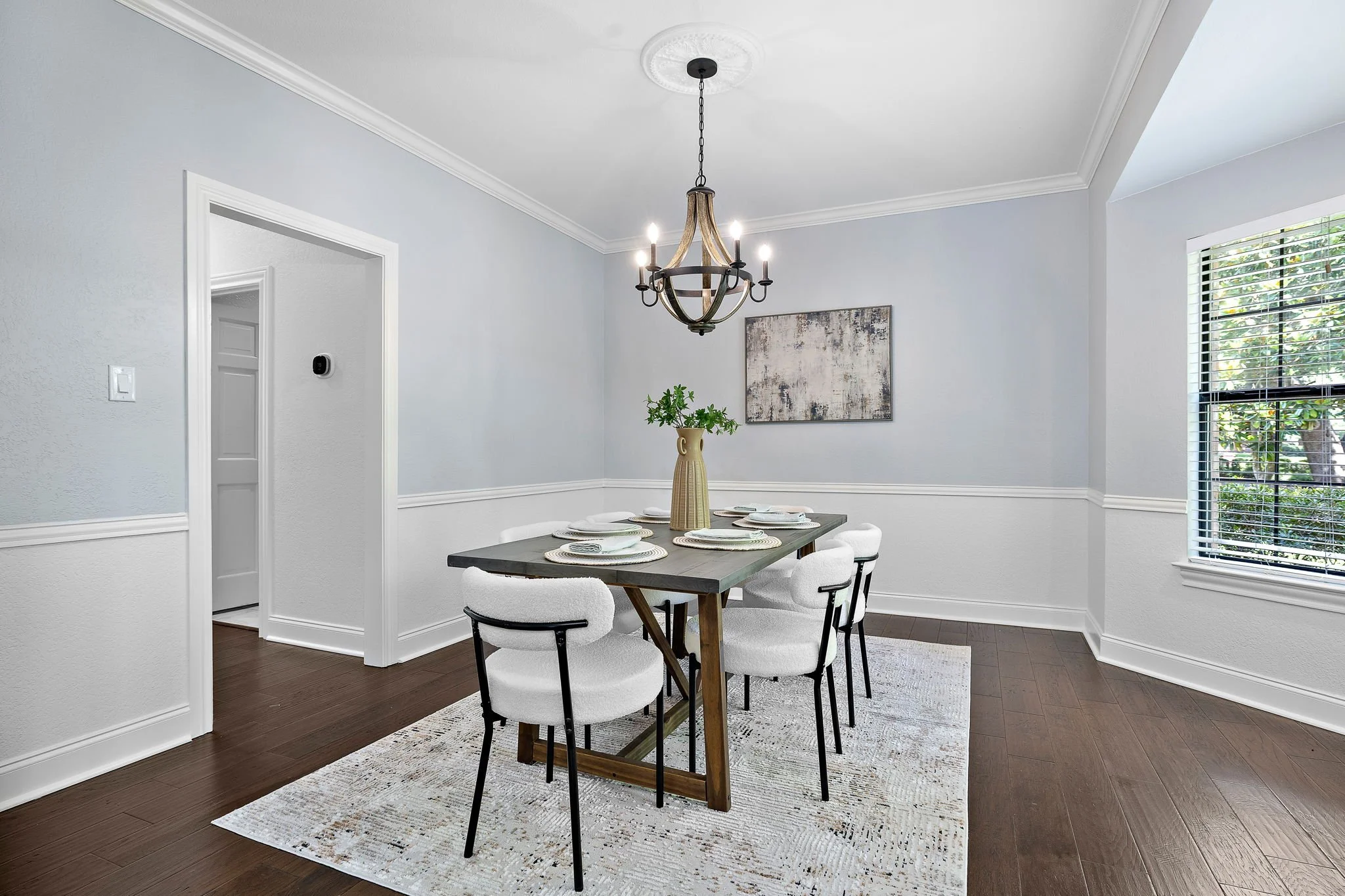 25-web-or-mls-10 Oak View KCP 060826 - 152.jpg