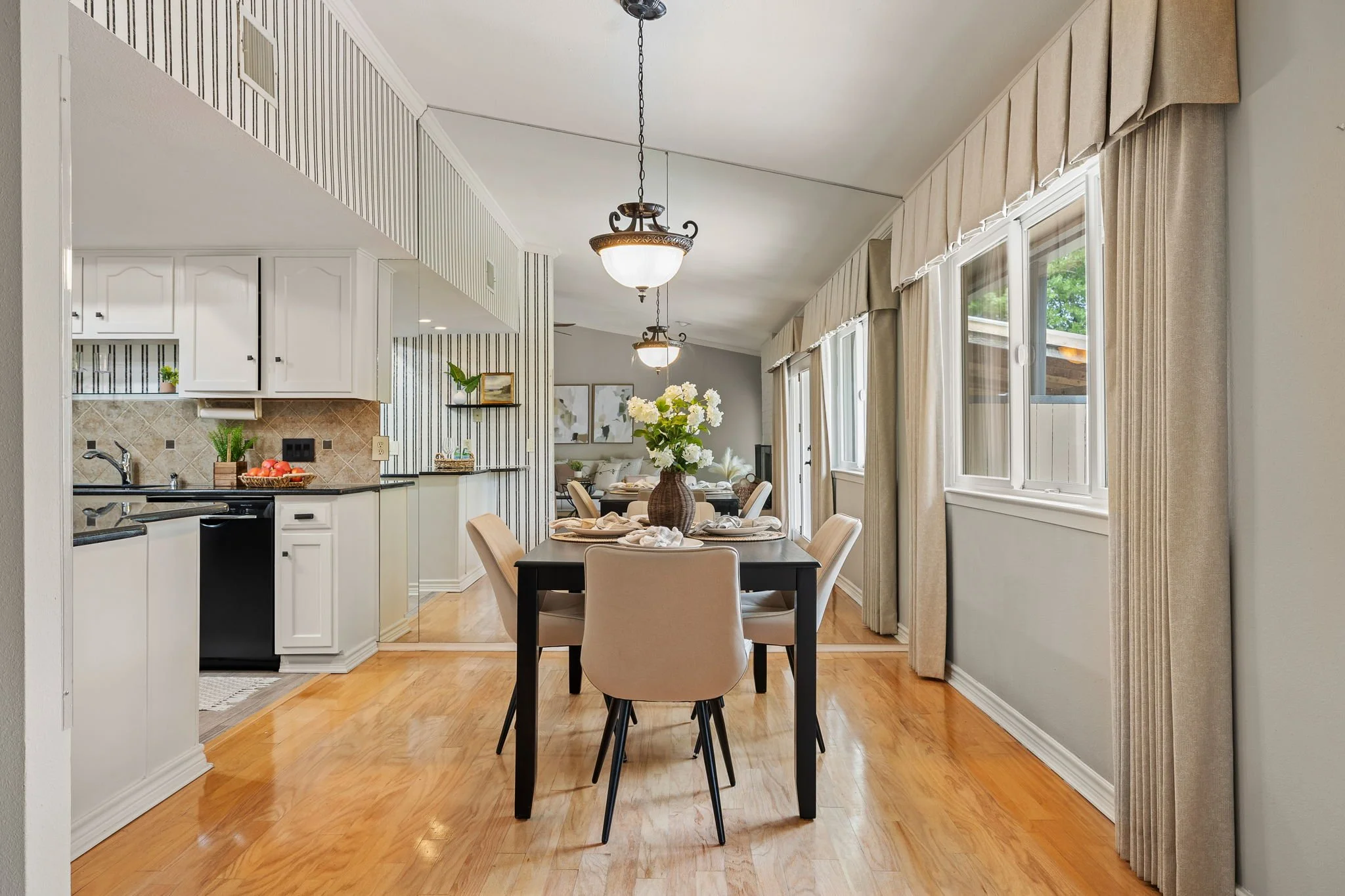 9-web-or-mls-2015 Verbena Dr KCP 050626 - 113.jpg