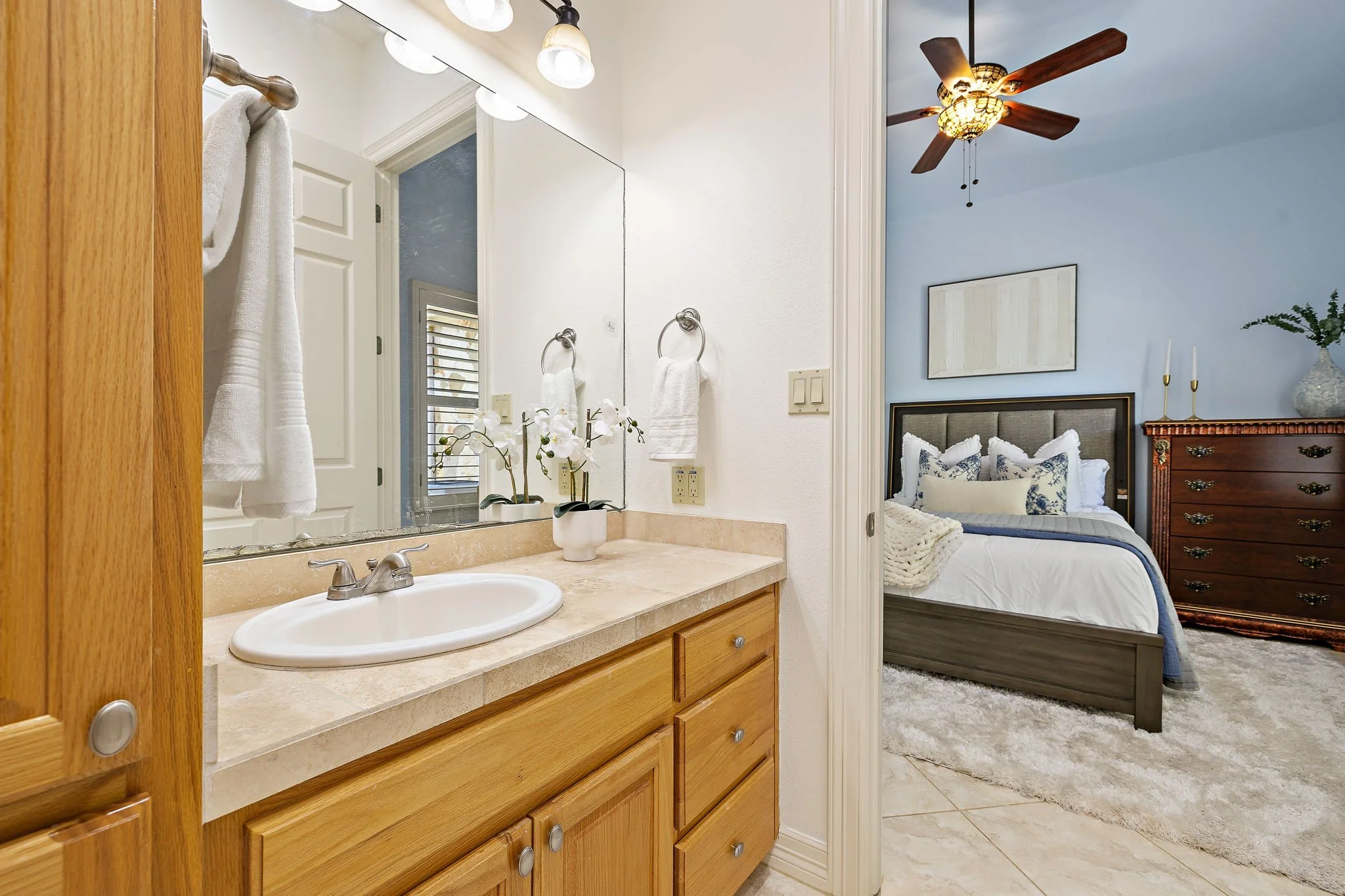 27-web-or-mls-100 Palomino Cove KCP 040726 - 17.jpg