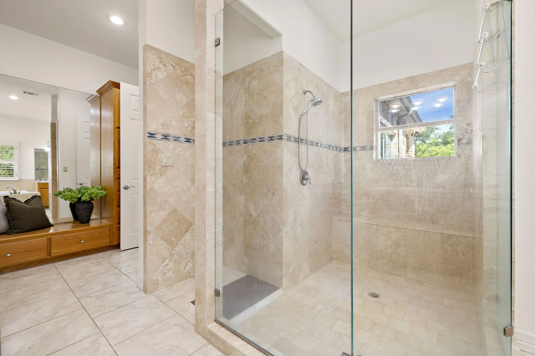 25-web-or-mls-100 Palomino Cove KCP 040726 - 73.jpg