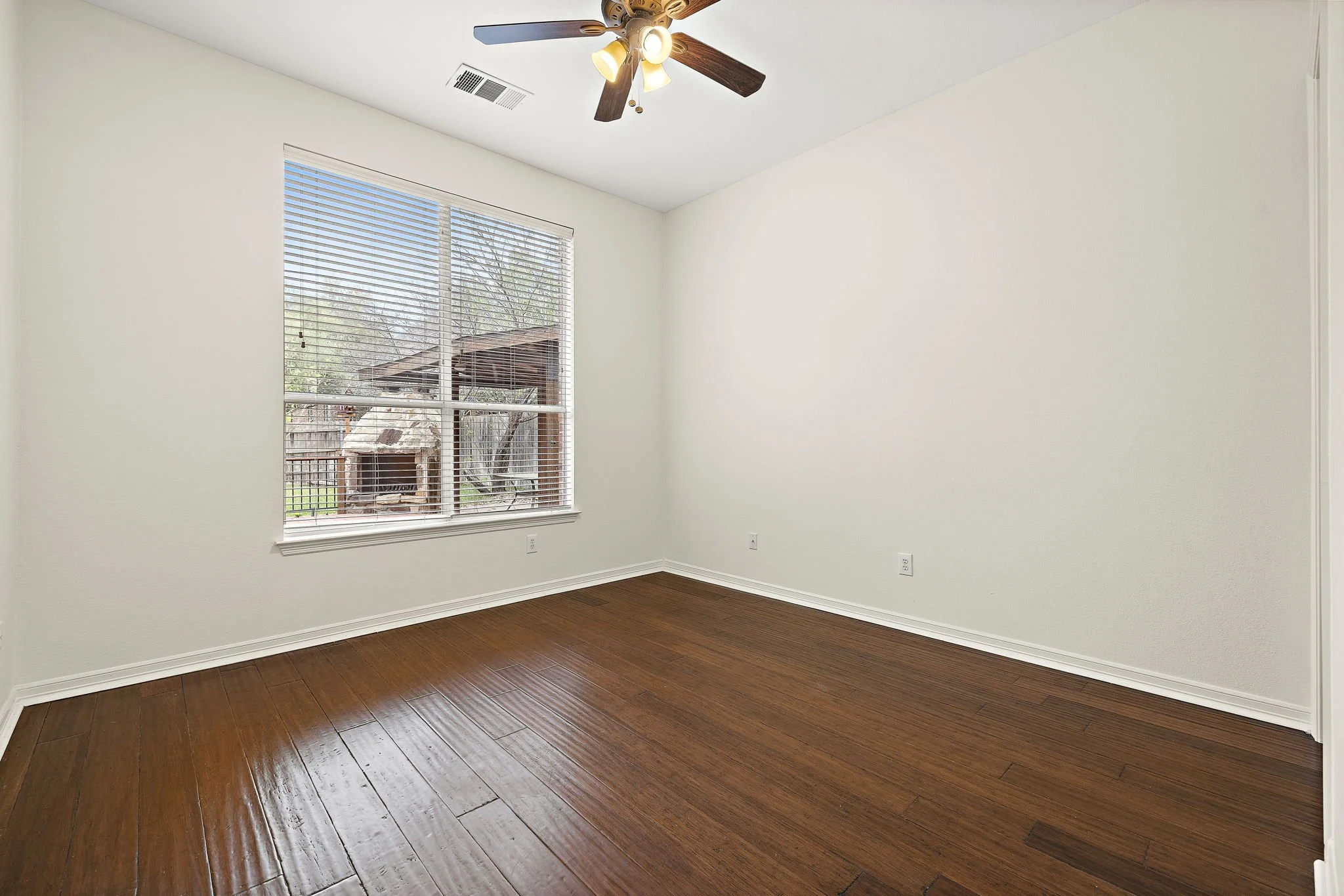 23-web-or-mls-2236 Fernspring Dr KCP 032426 - 124.jpg