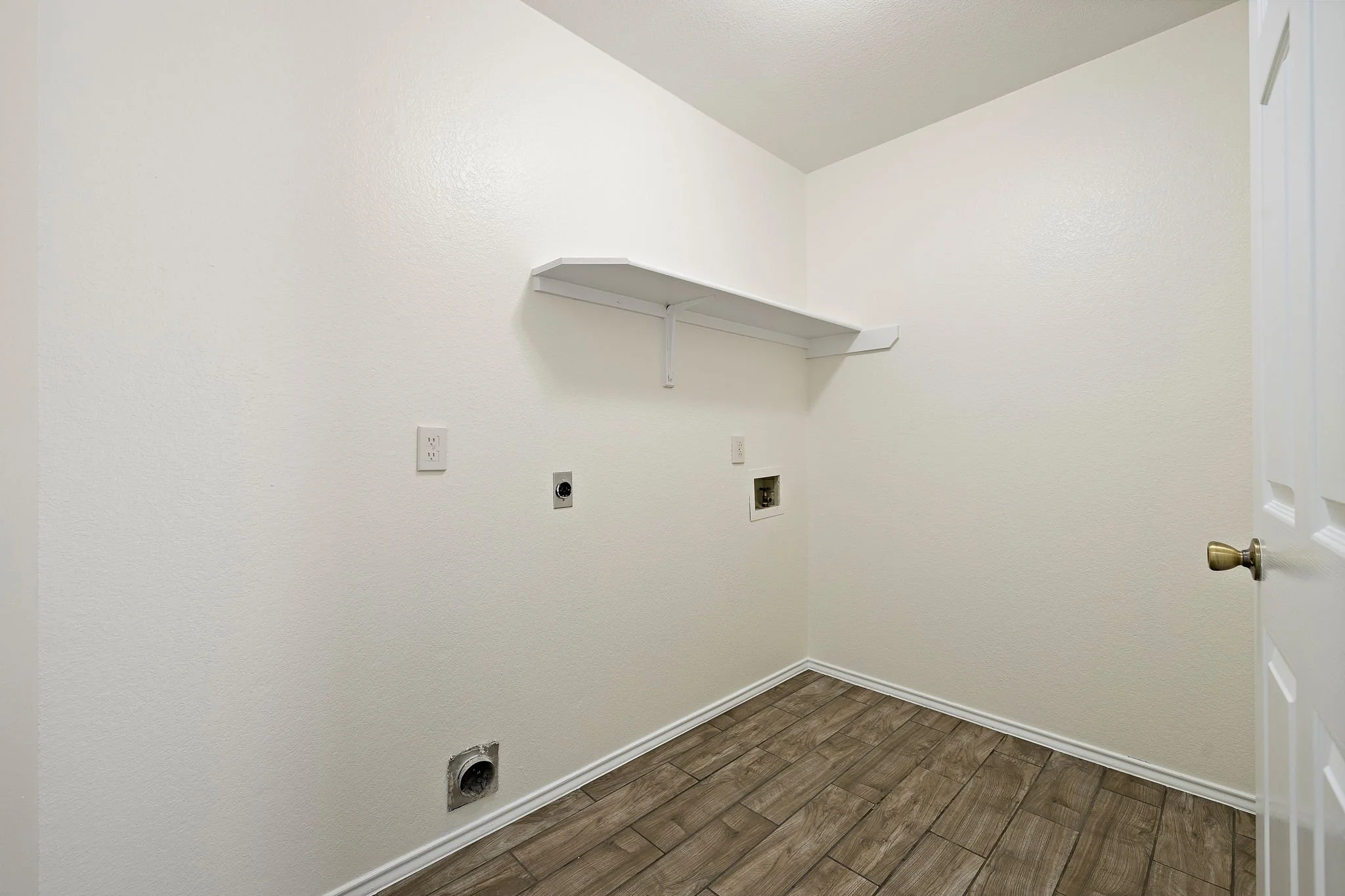24-web-or-mls-2422 Agarita Trail KCP 042926 - 85.jpg