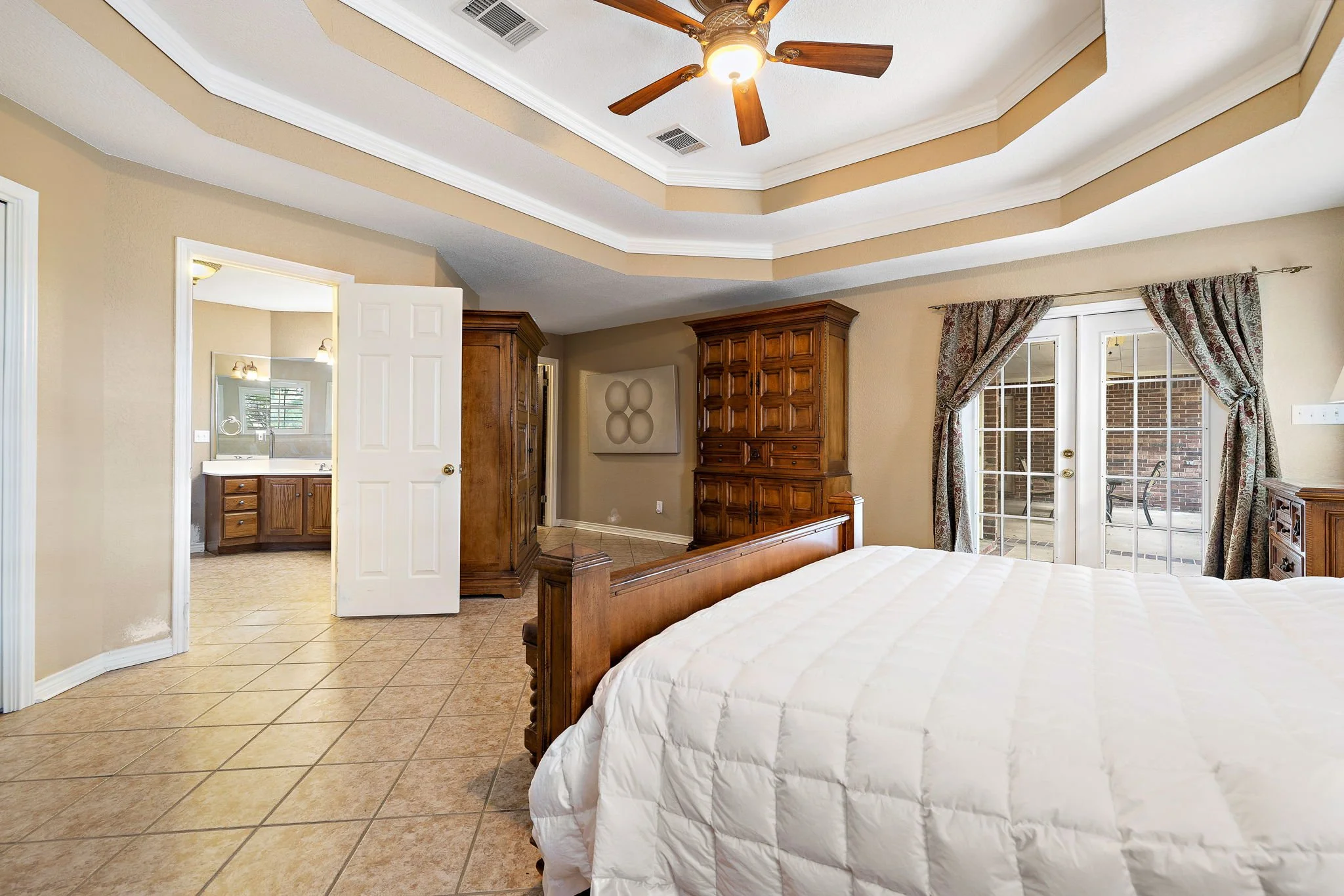 20-web-or-mls-15 Meadow Run KCP 041626 - 66.jpg