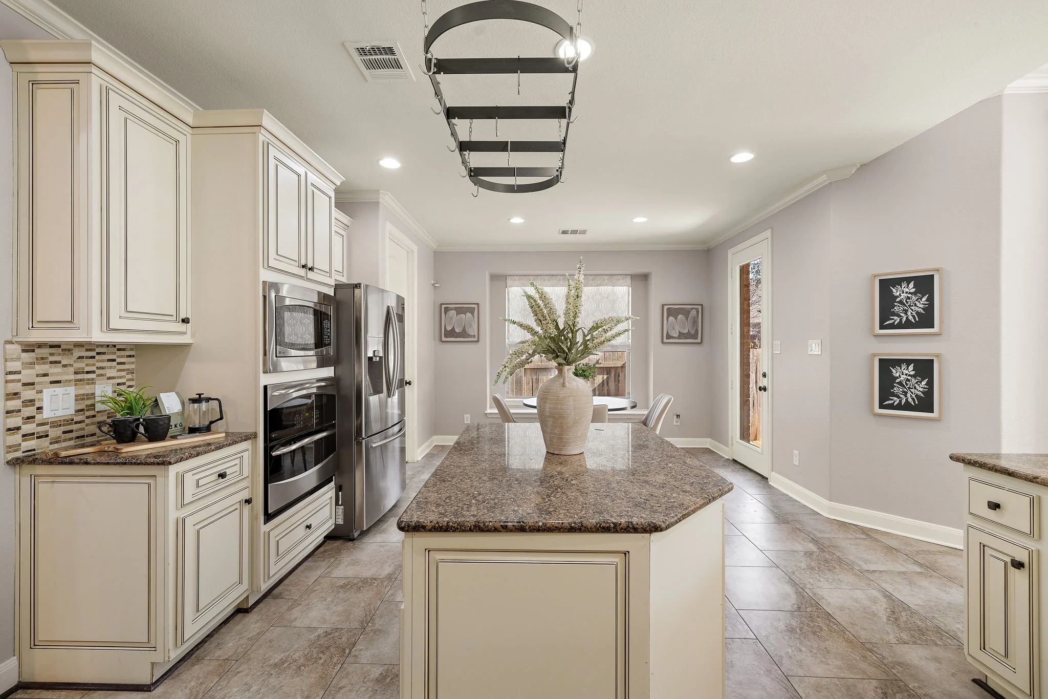 17-web-or-mls-4226 Pebblestone Trail KCP 021226 - 189.jpg