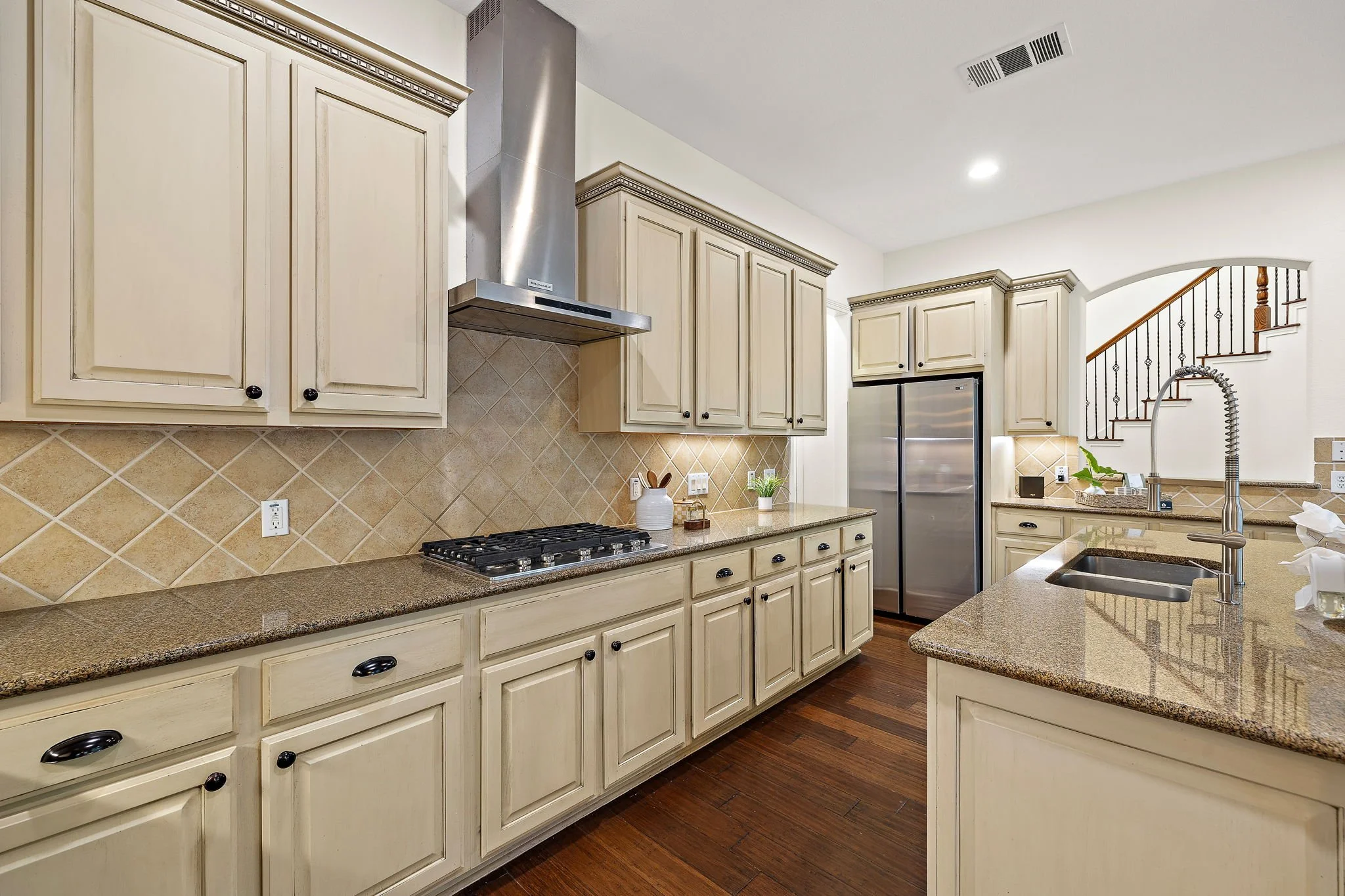 13-web-or-mls-2236 Fernspring Dr KCP 032426 - 203.jpg