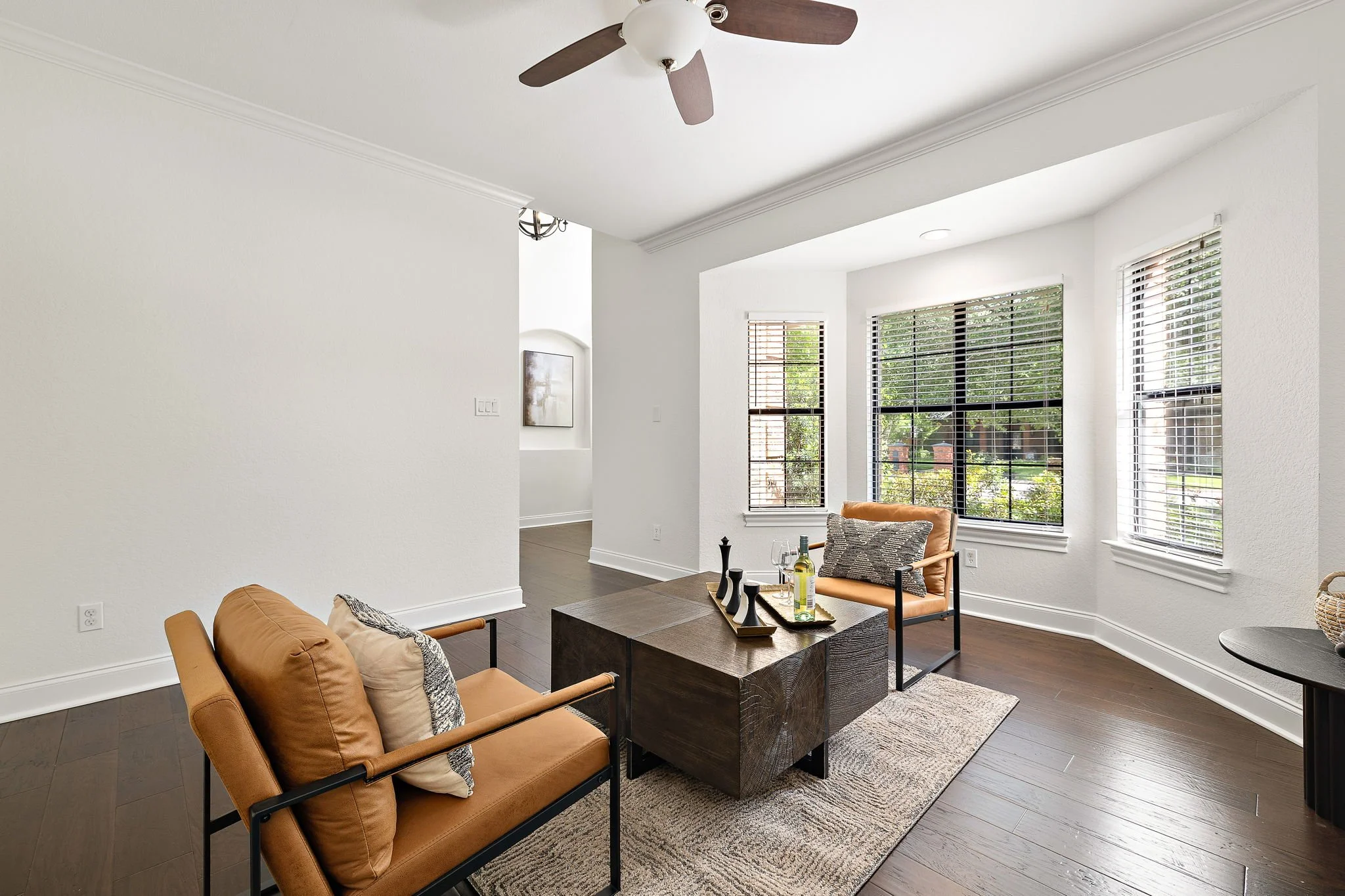 14-web-or-mls-10 Oak View KCP 060826 - 98.jpg