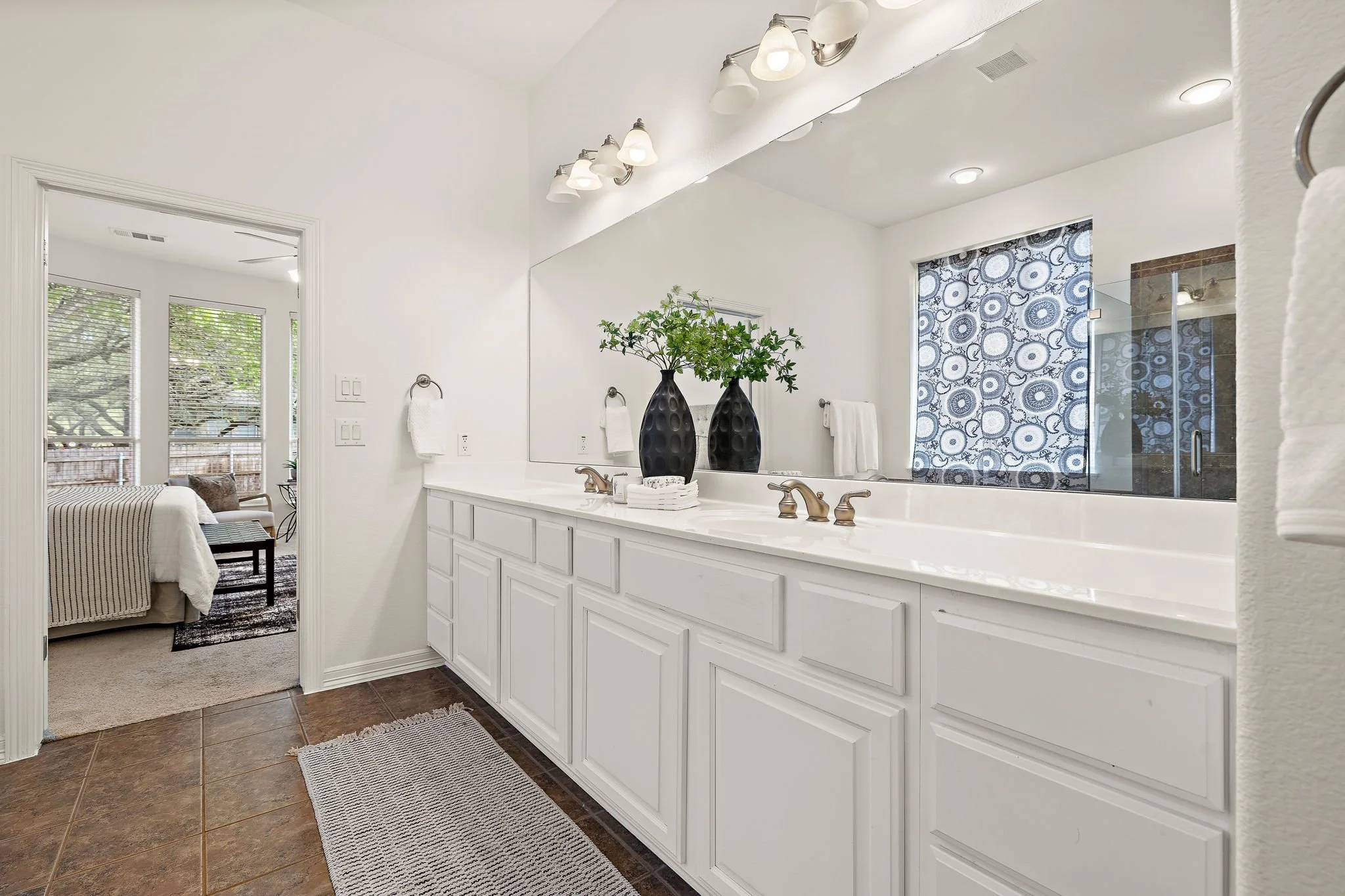 20-web-or-mls-2236 Fernspring Dr KCP 032426 - 112.jpg